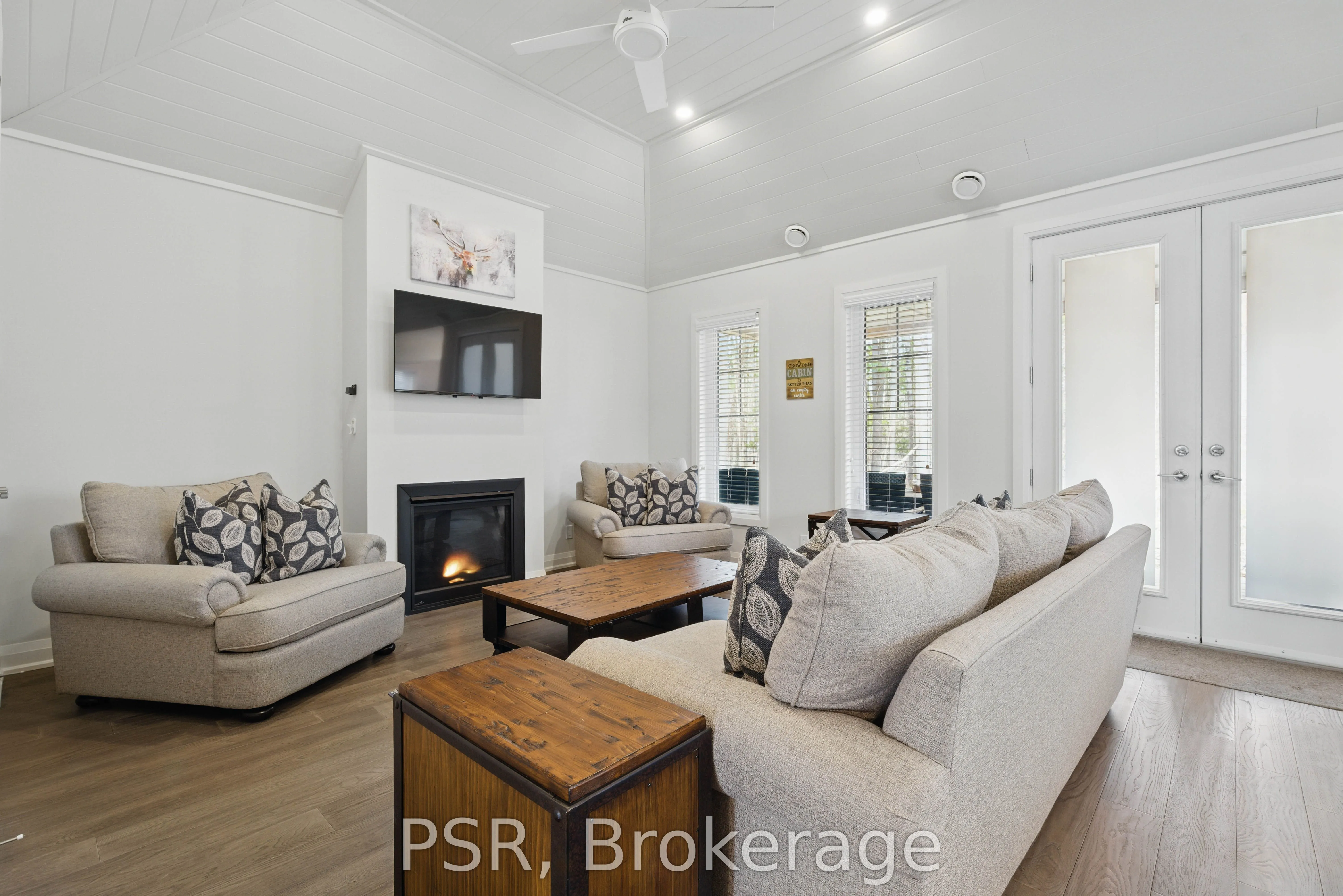 2054 Peninsula Road, #15
