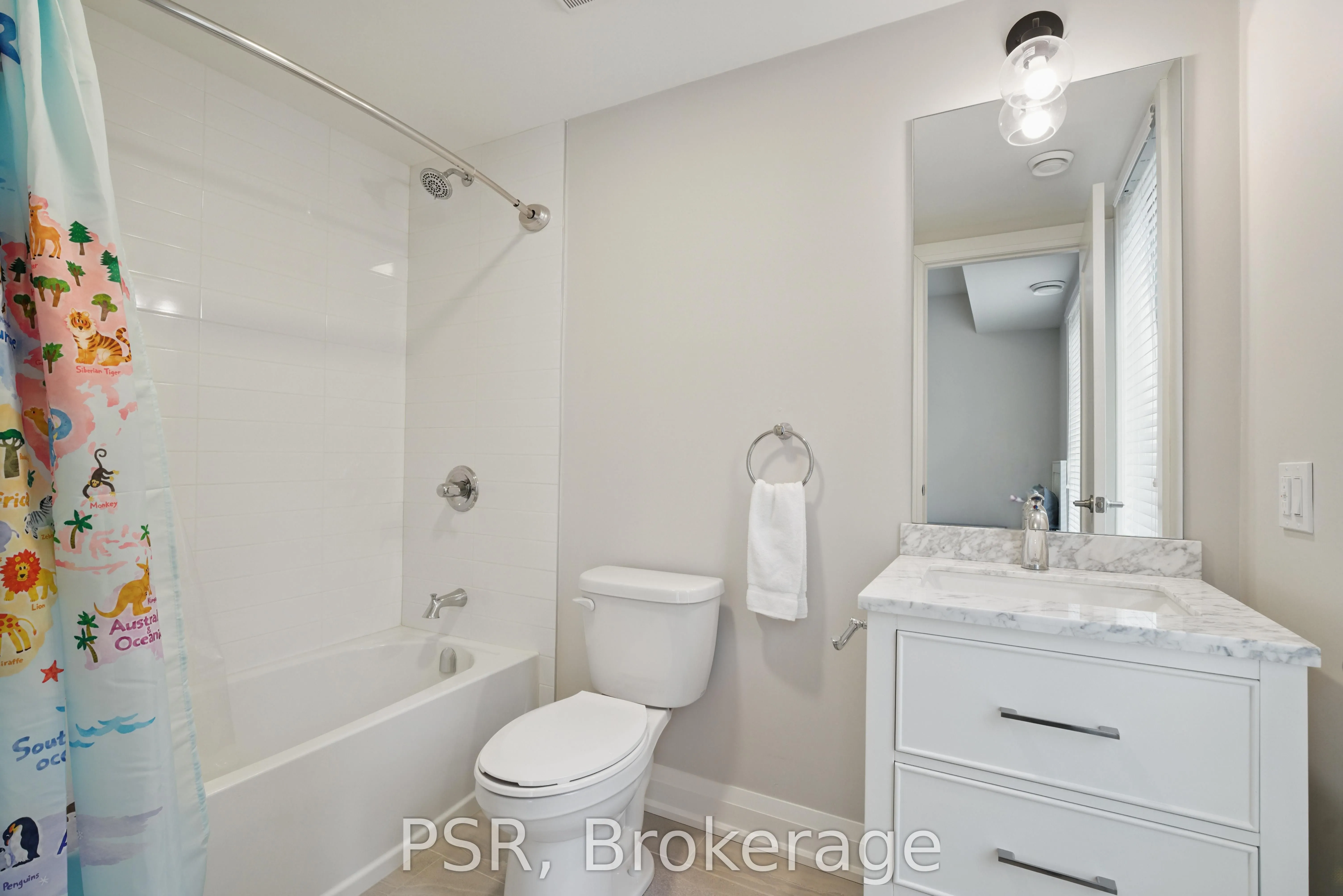 2054 Peninsula Road, #15