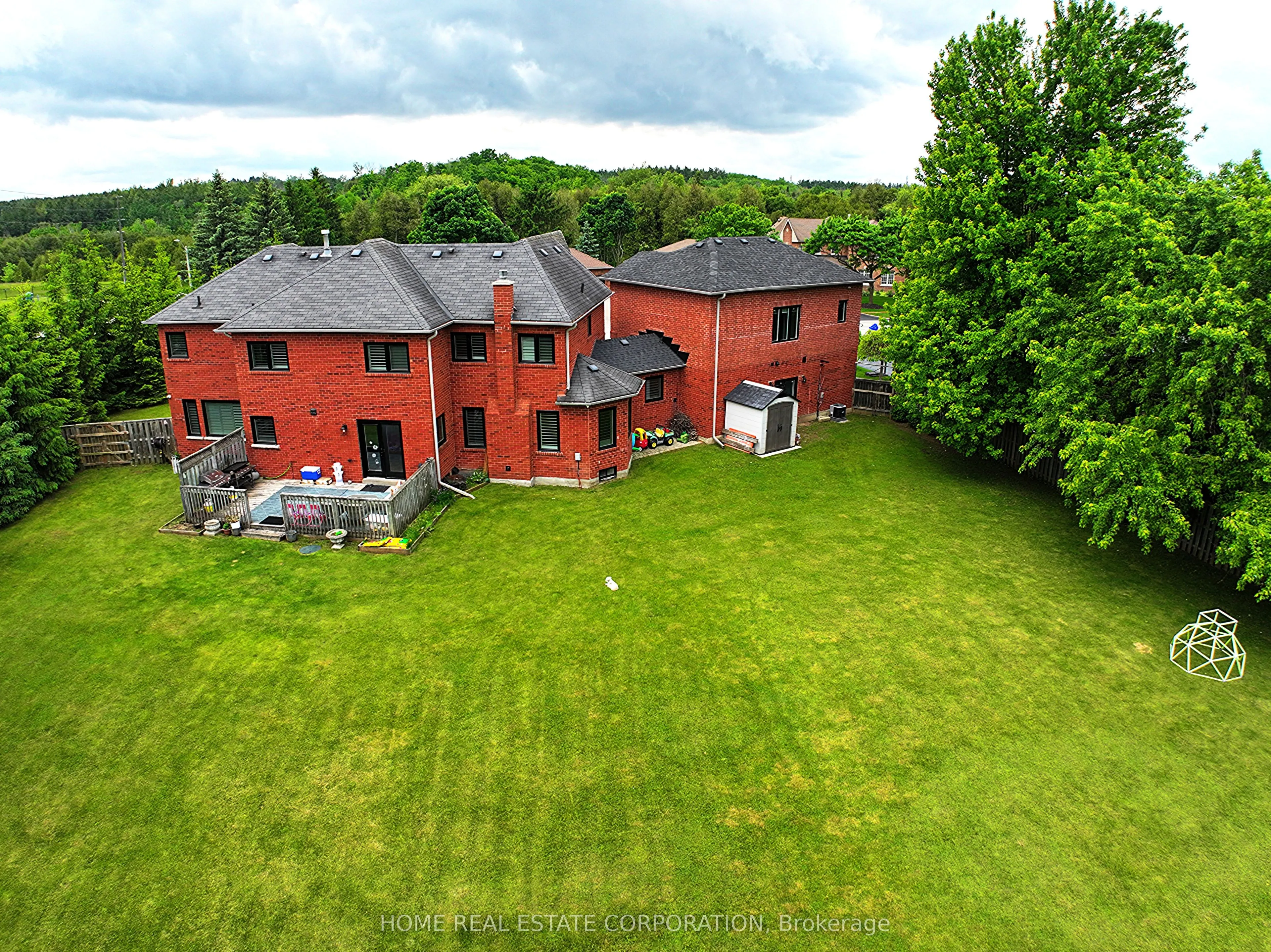 67 Hawthorne Road