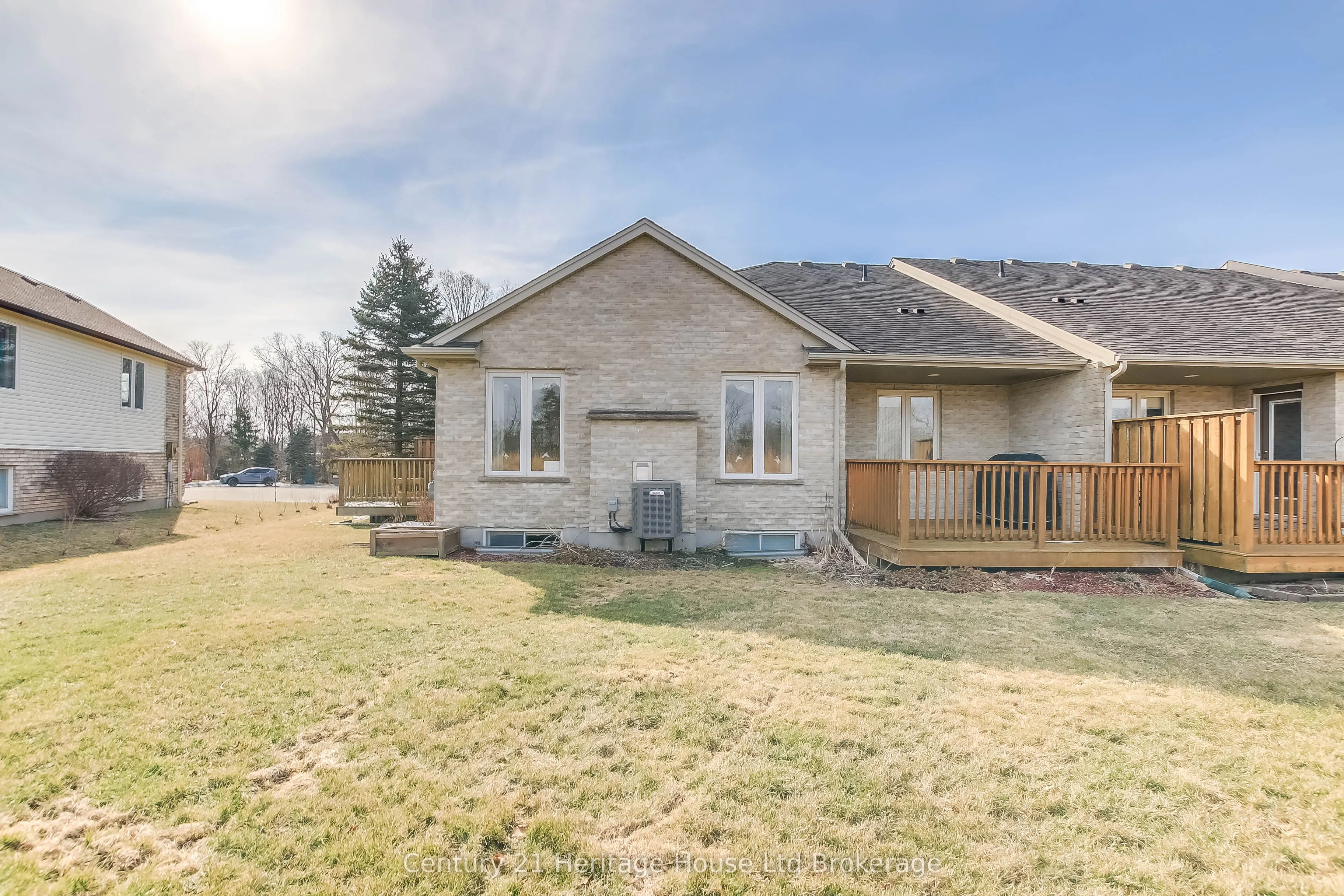 87 Donker Drive, #24
