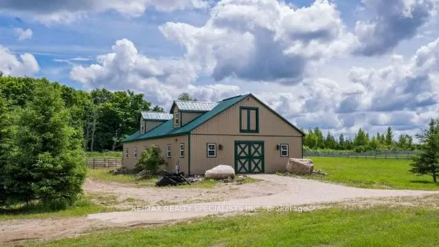 427194 25th Side Road