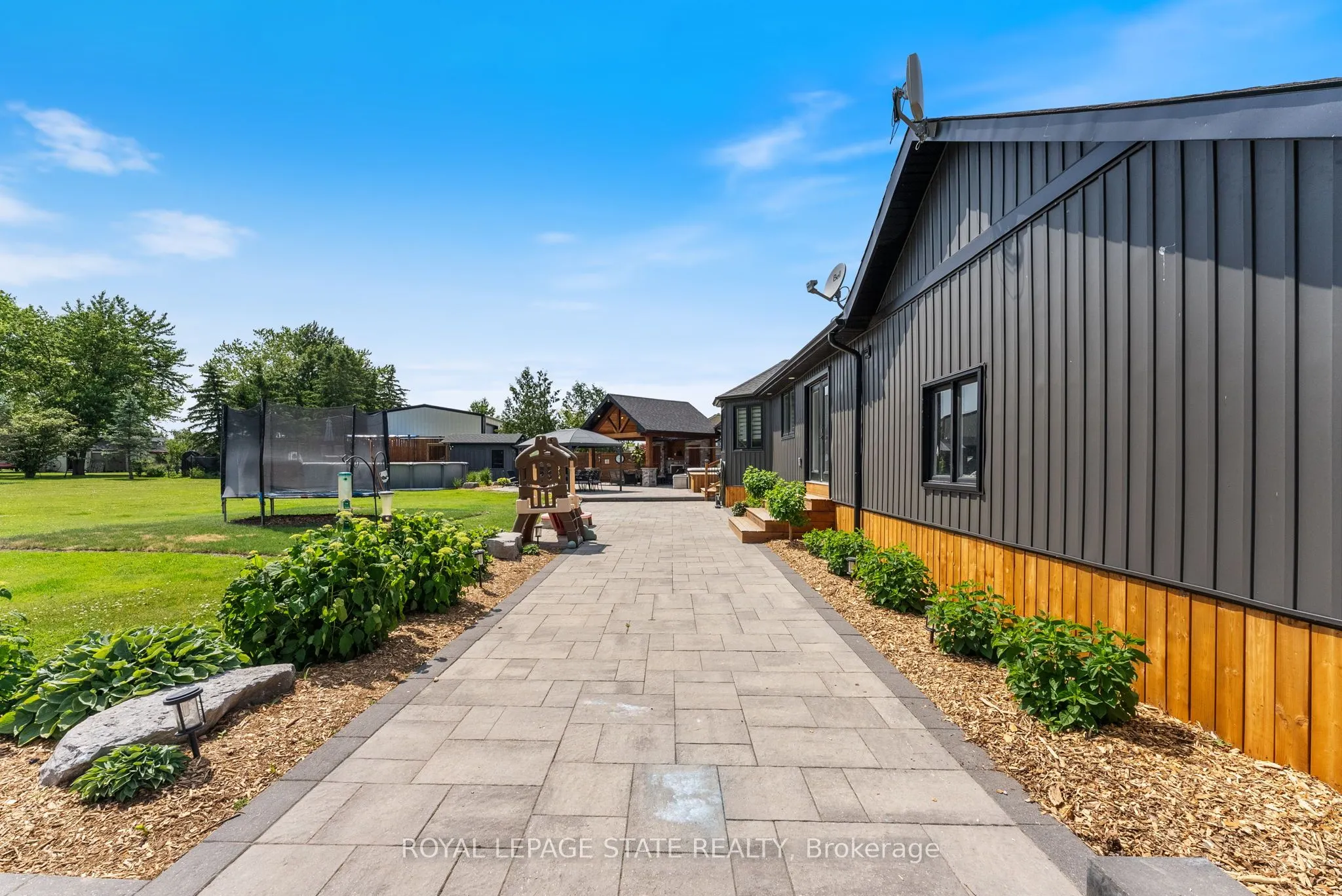 6251 Walkers Road