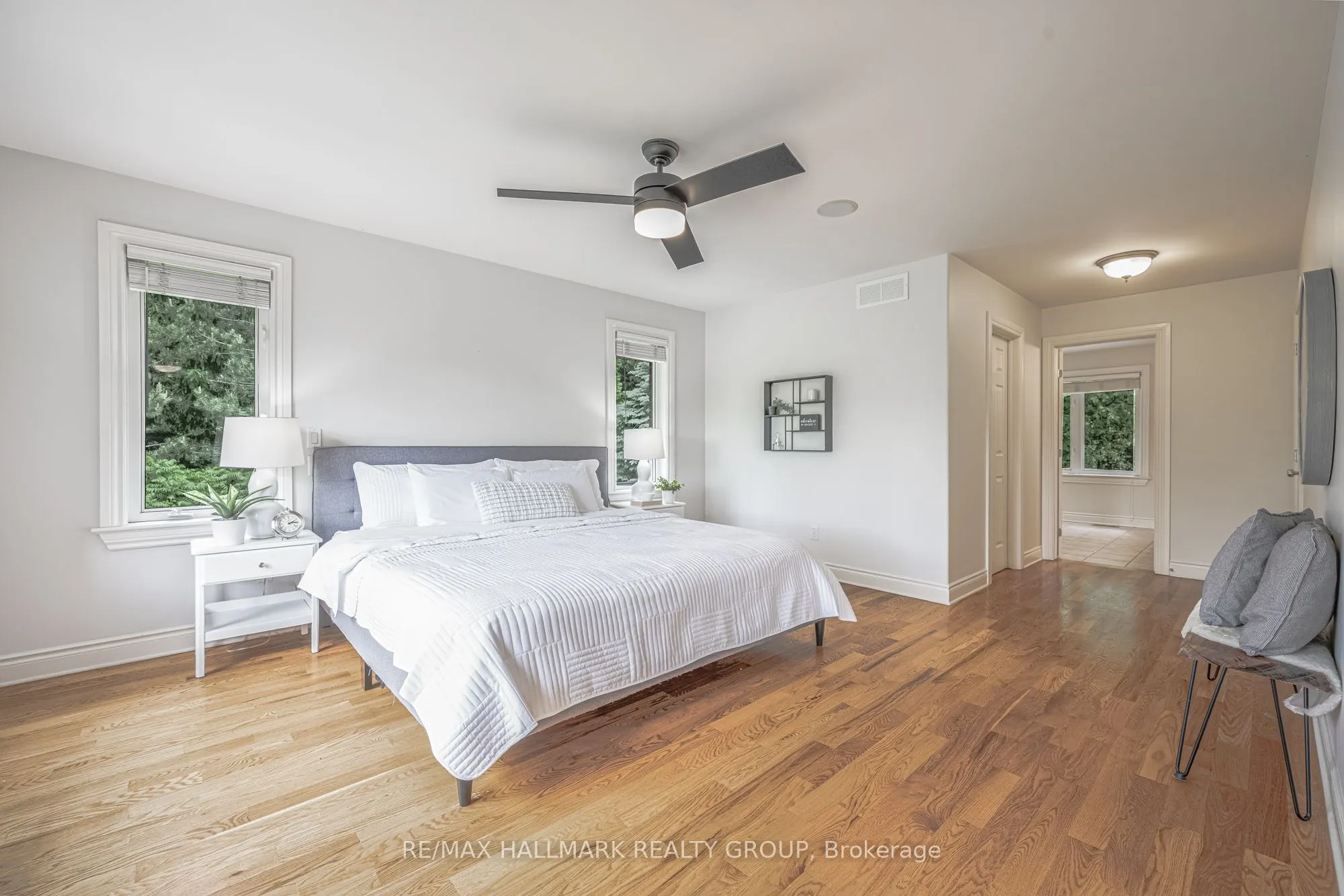 1431 Duchess Crescent