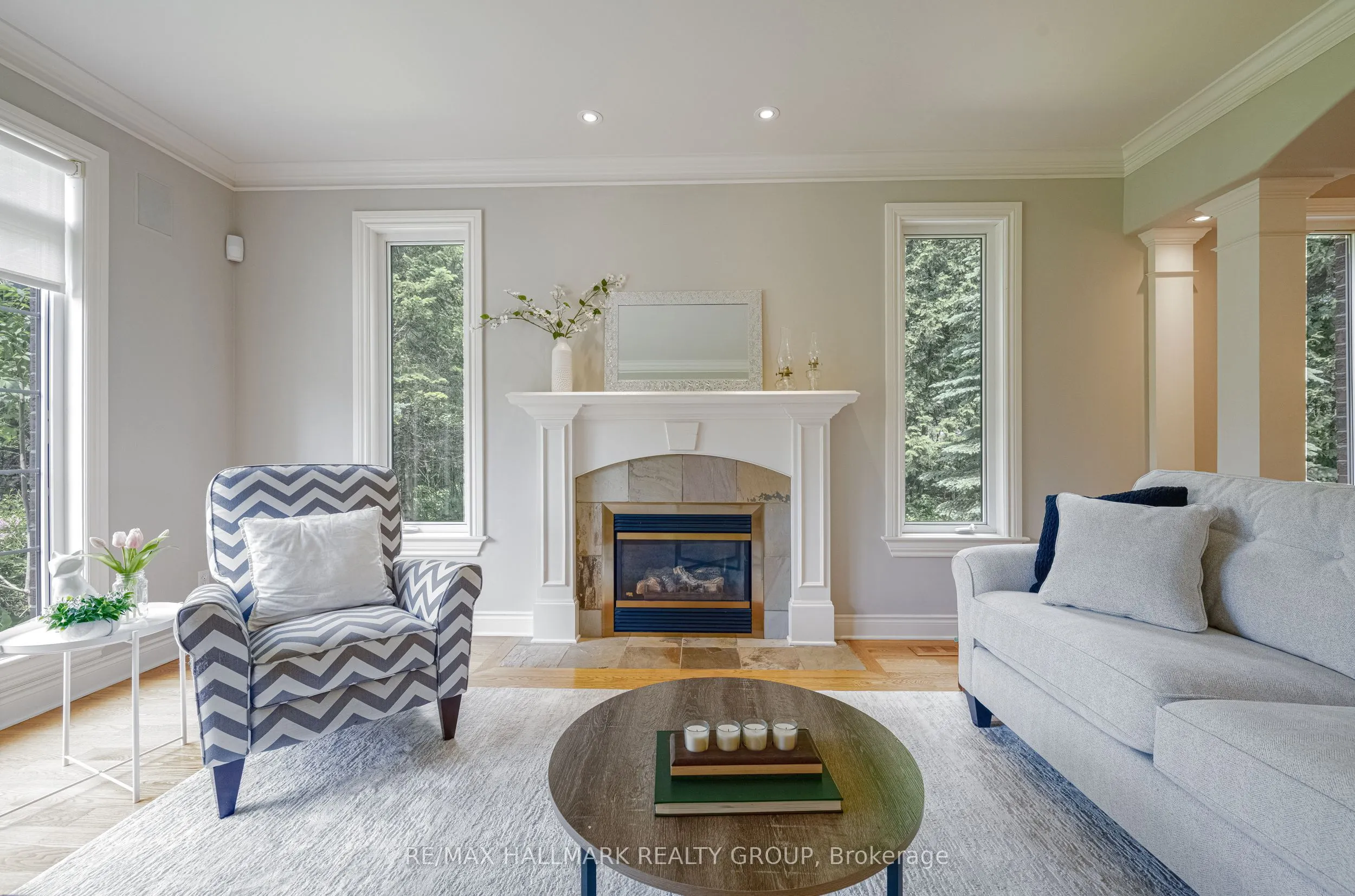 1431 Duchess Crescent