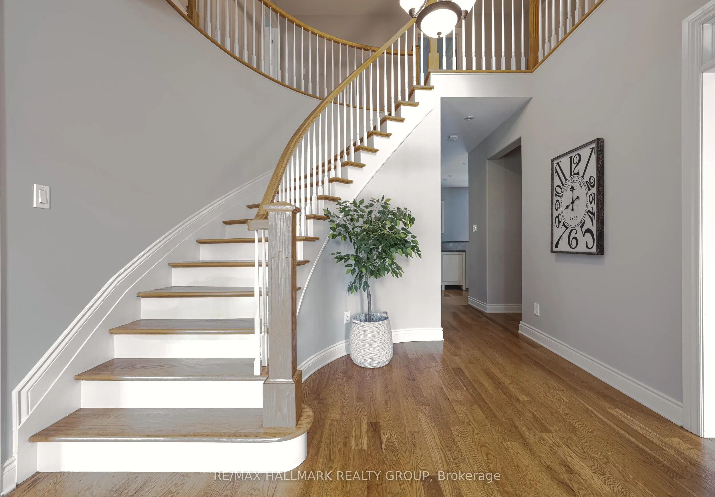 1431 Duchess Crescent