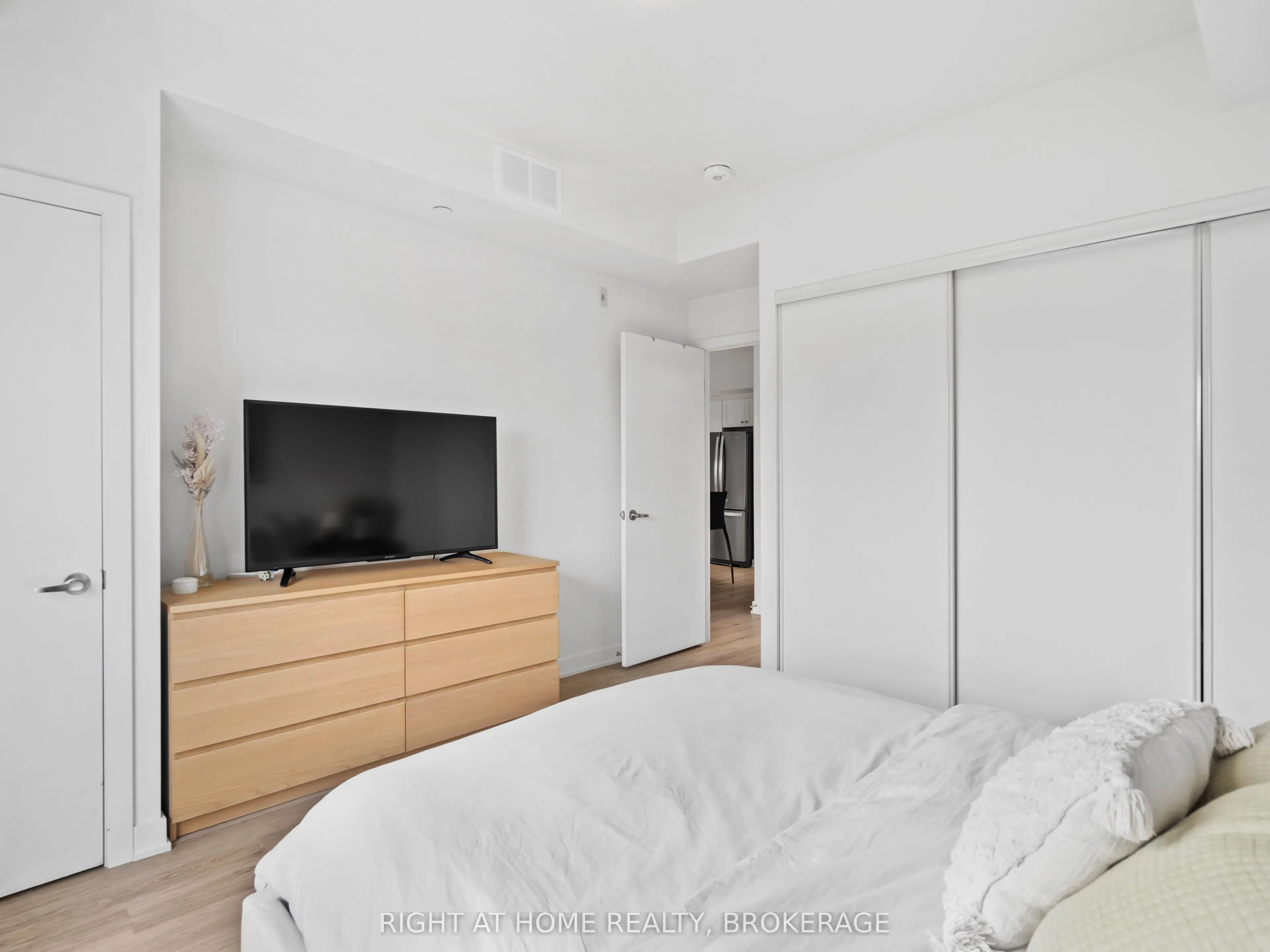 16 Markle Crescent, #503
