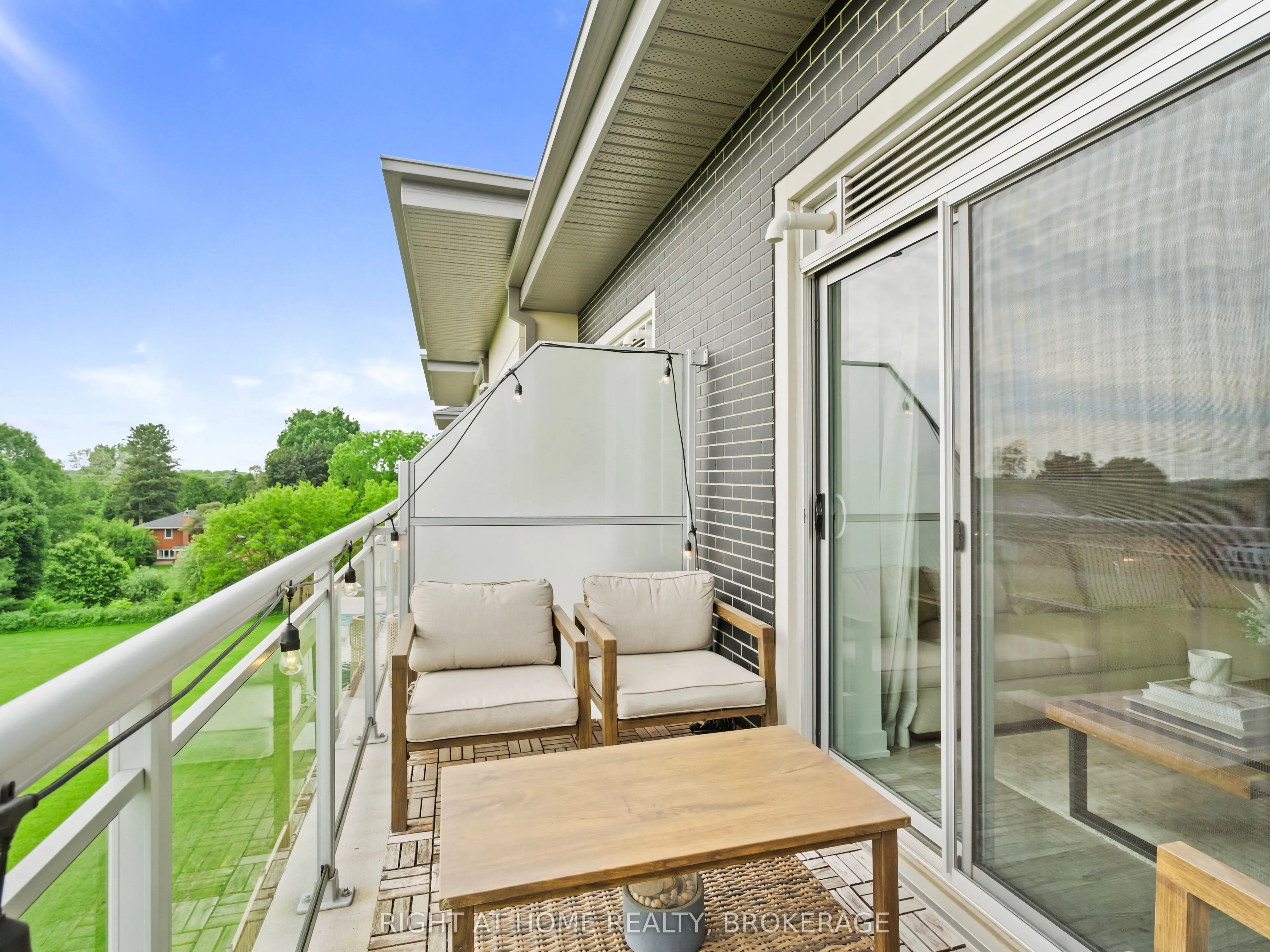 16 Markle Crescent, #503