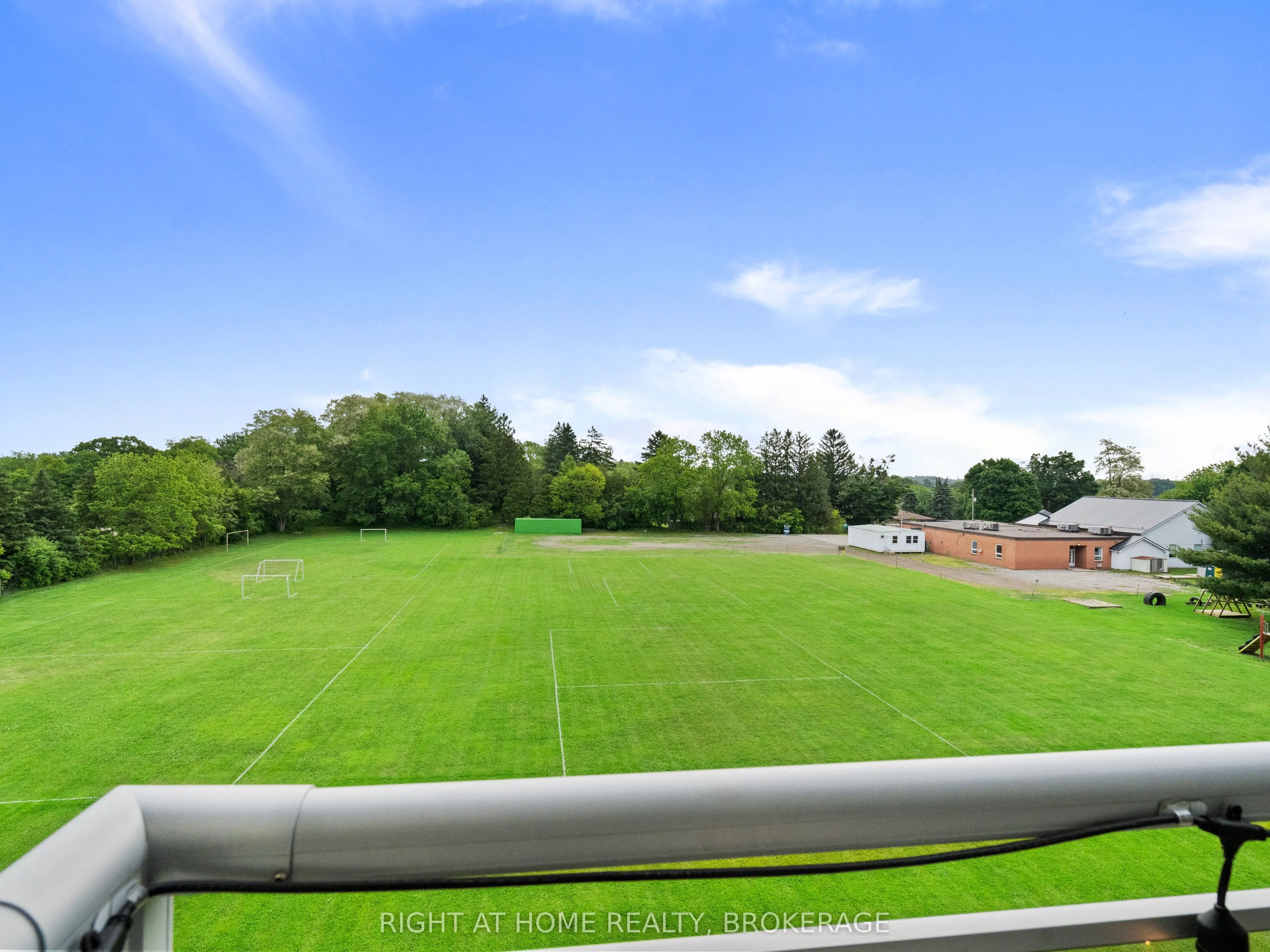 16 Markle Crescent, #503
