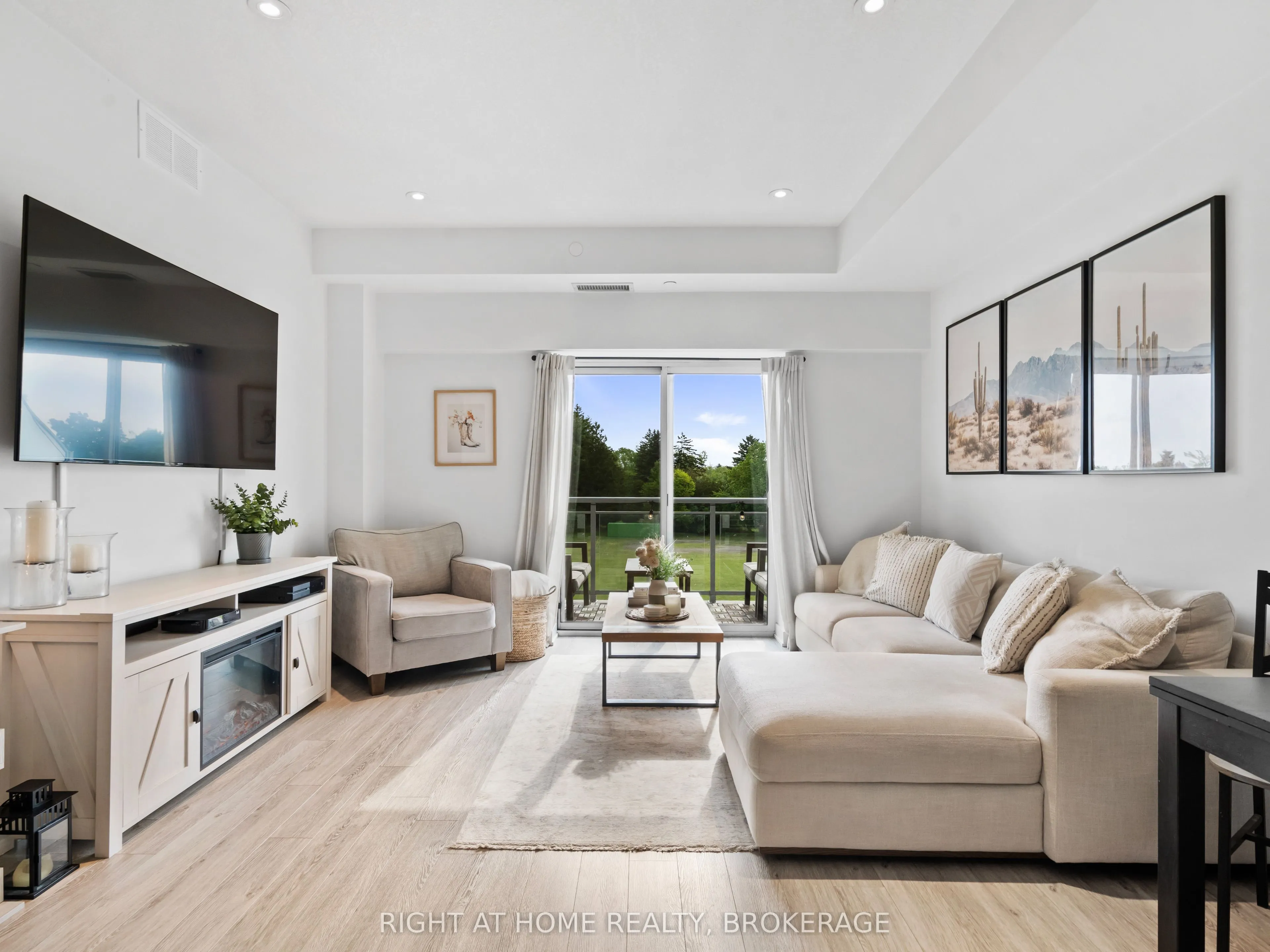 16 Markle Crescent, #503