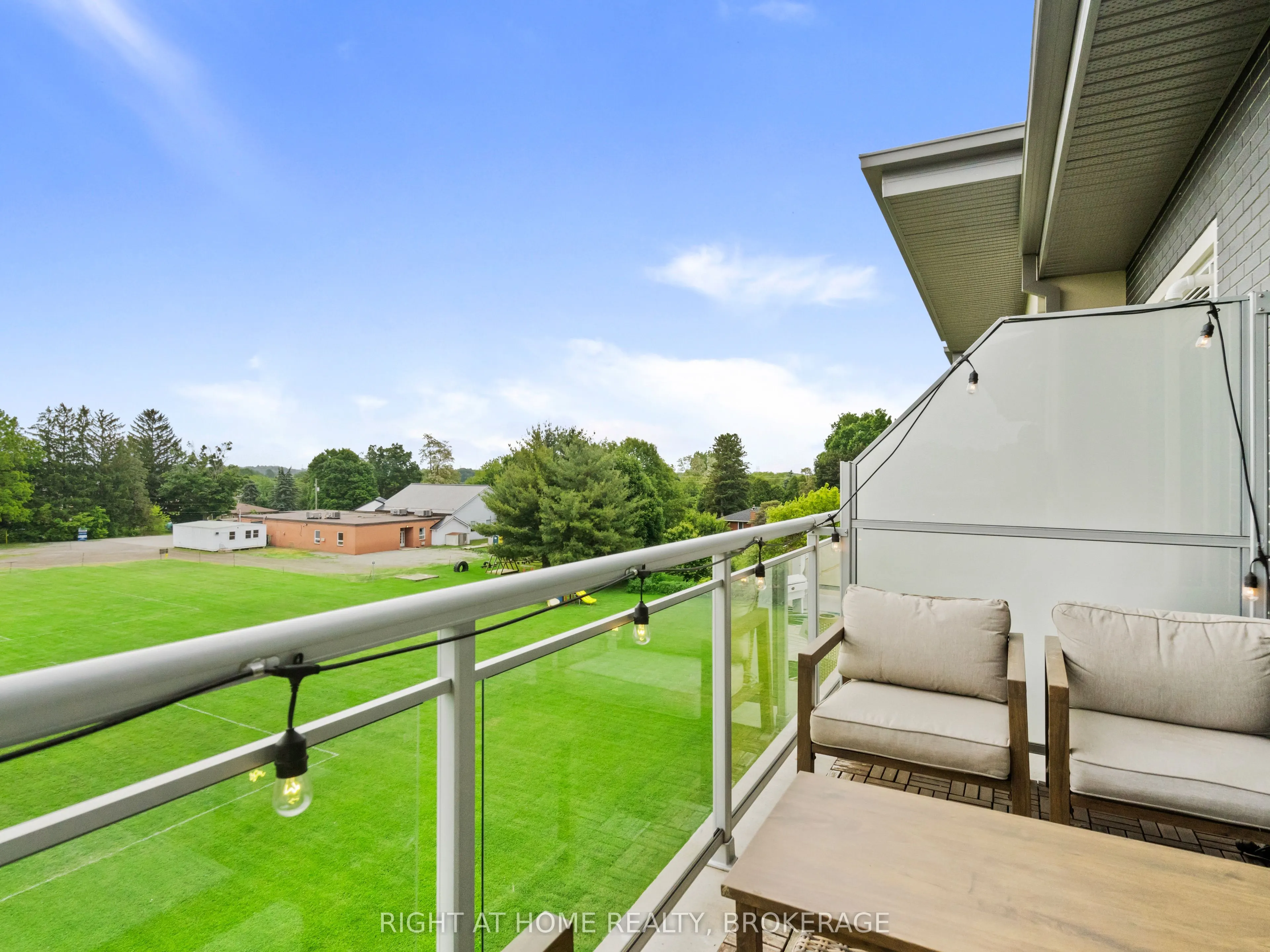 16 Markle Crescent, #503