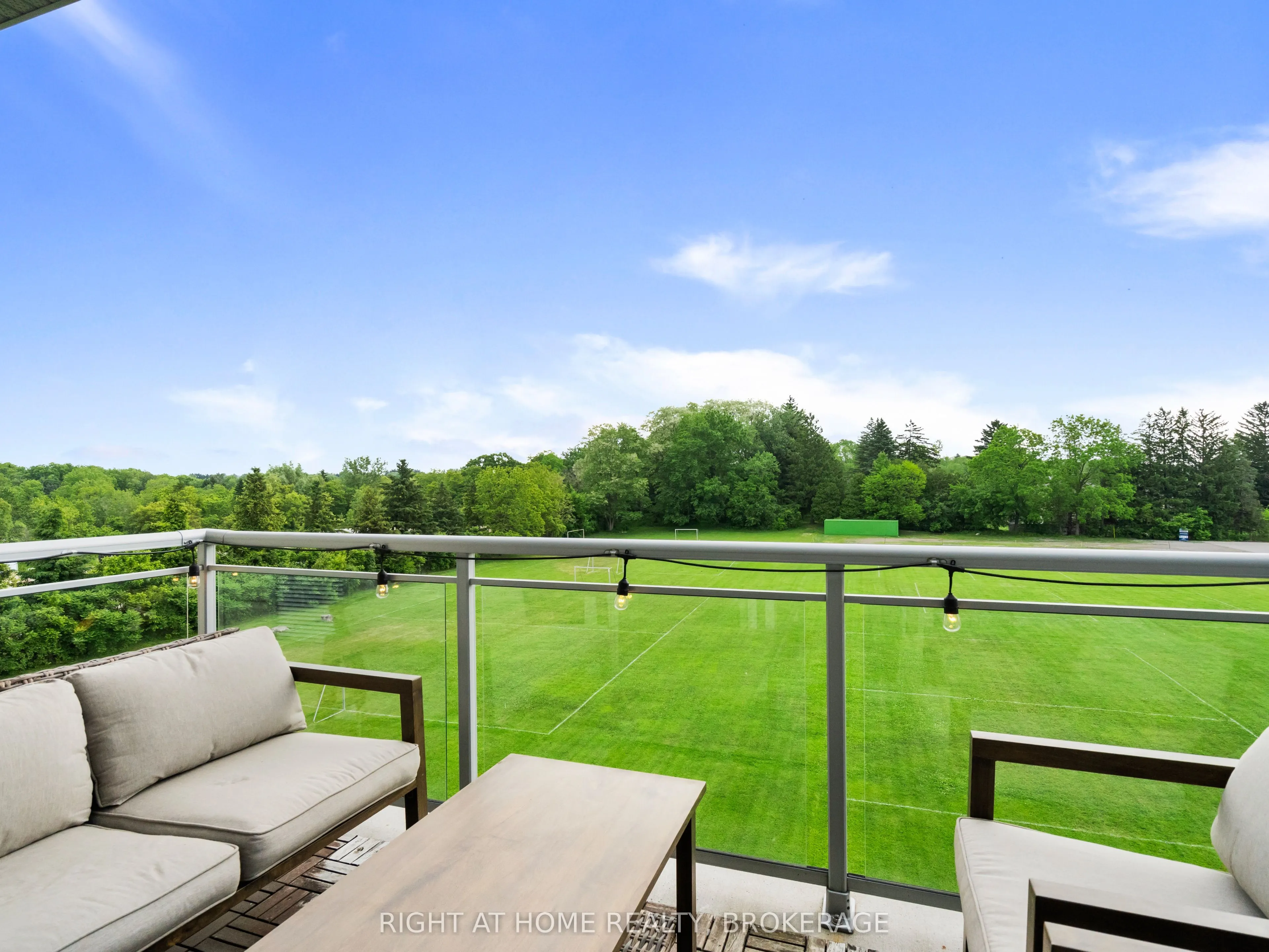 16 Markle Crescent, #503