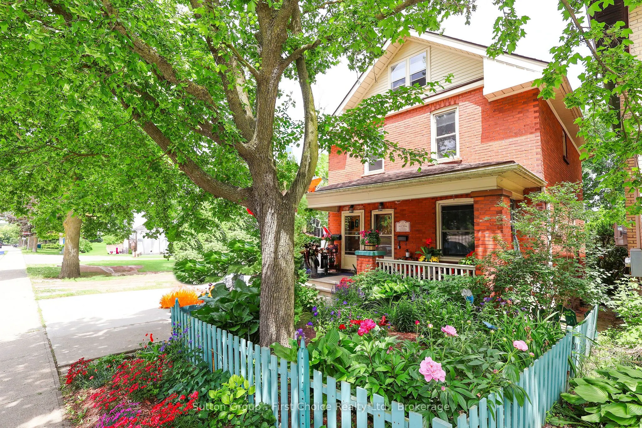 74 Cobourg Street