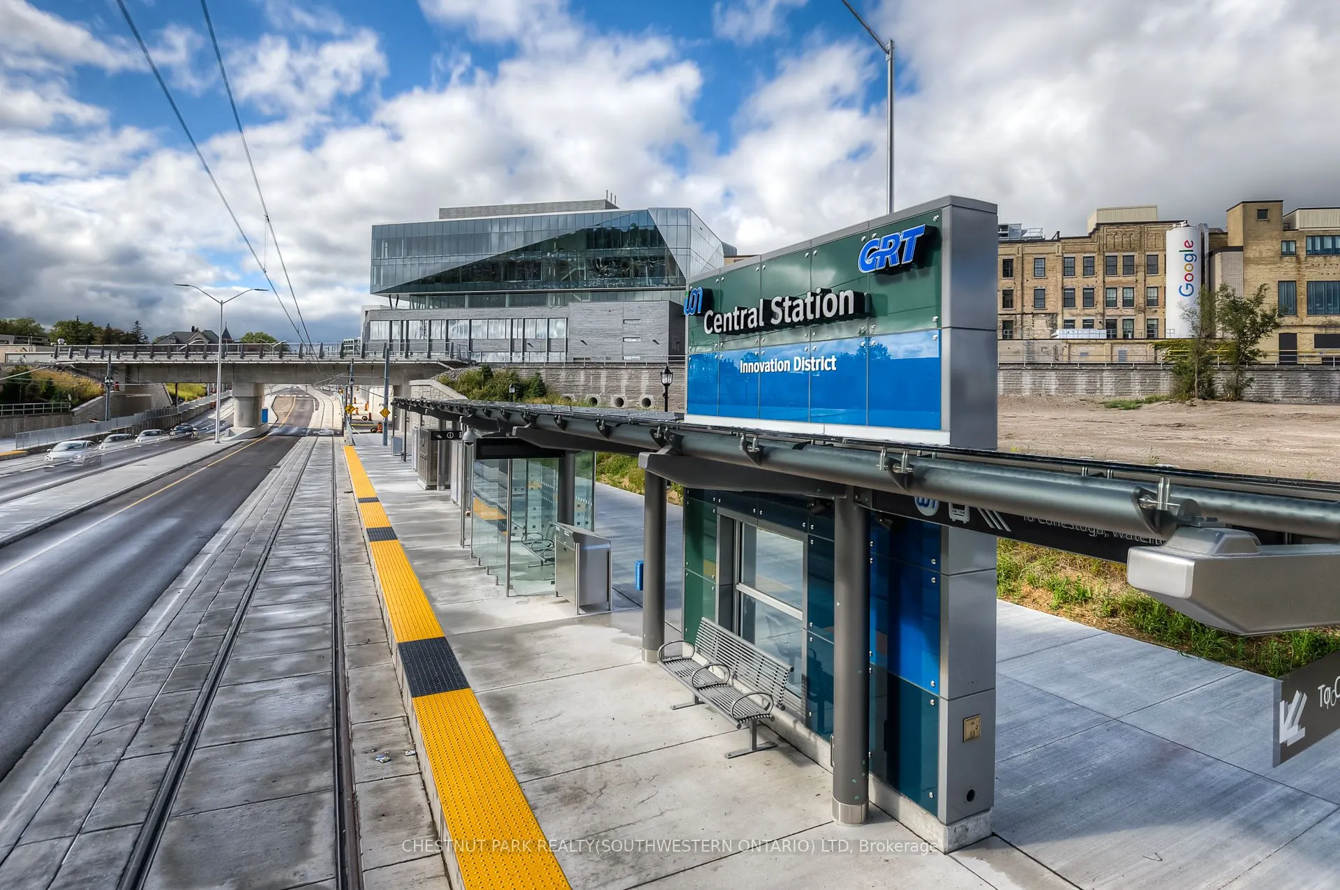 404 King Street W, #524