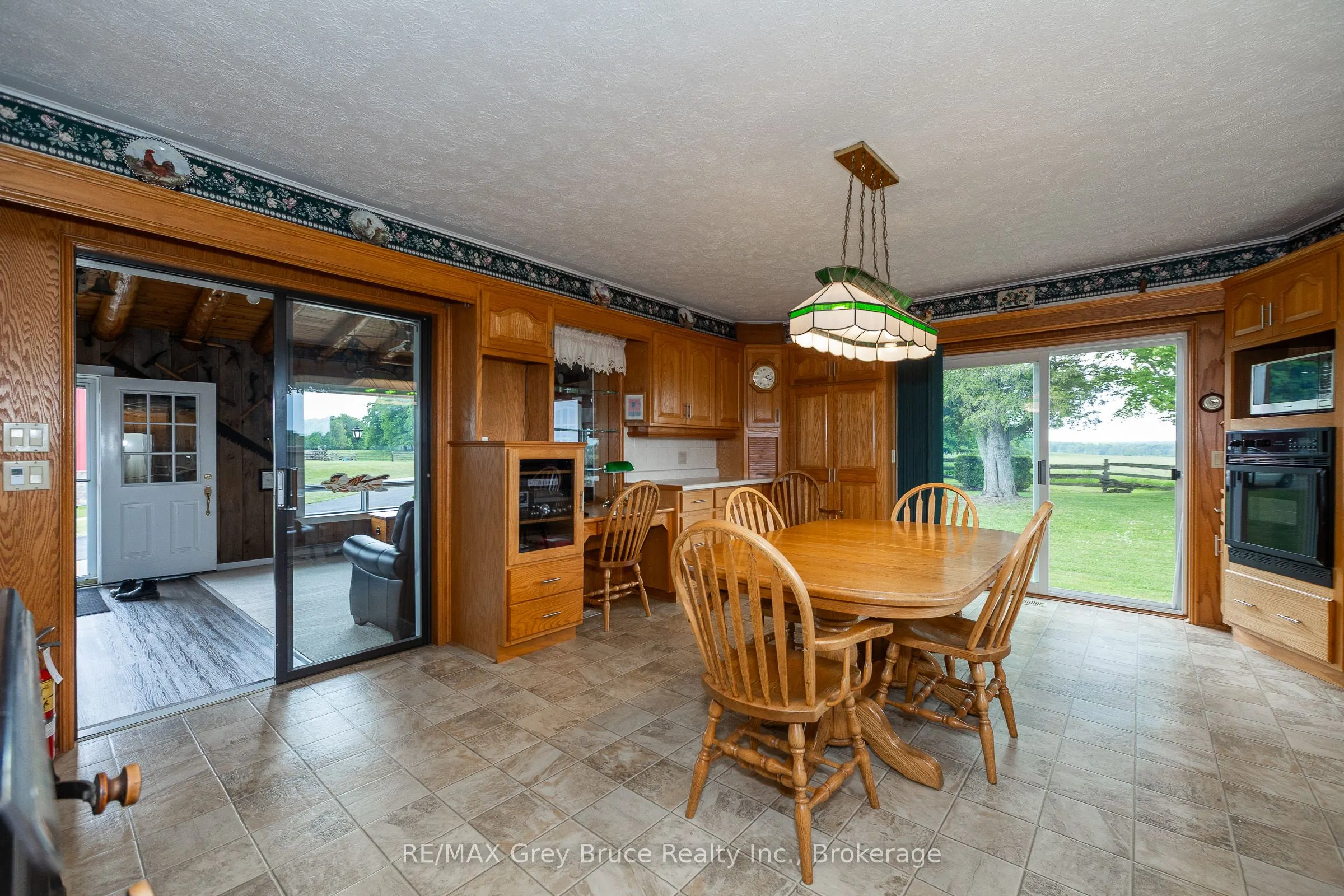 319144 Grey Road 1
