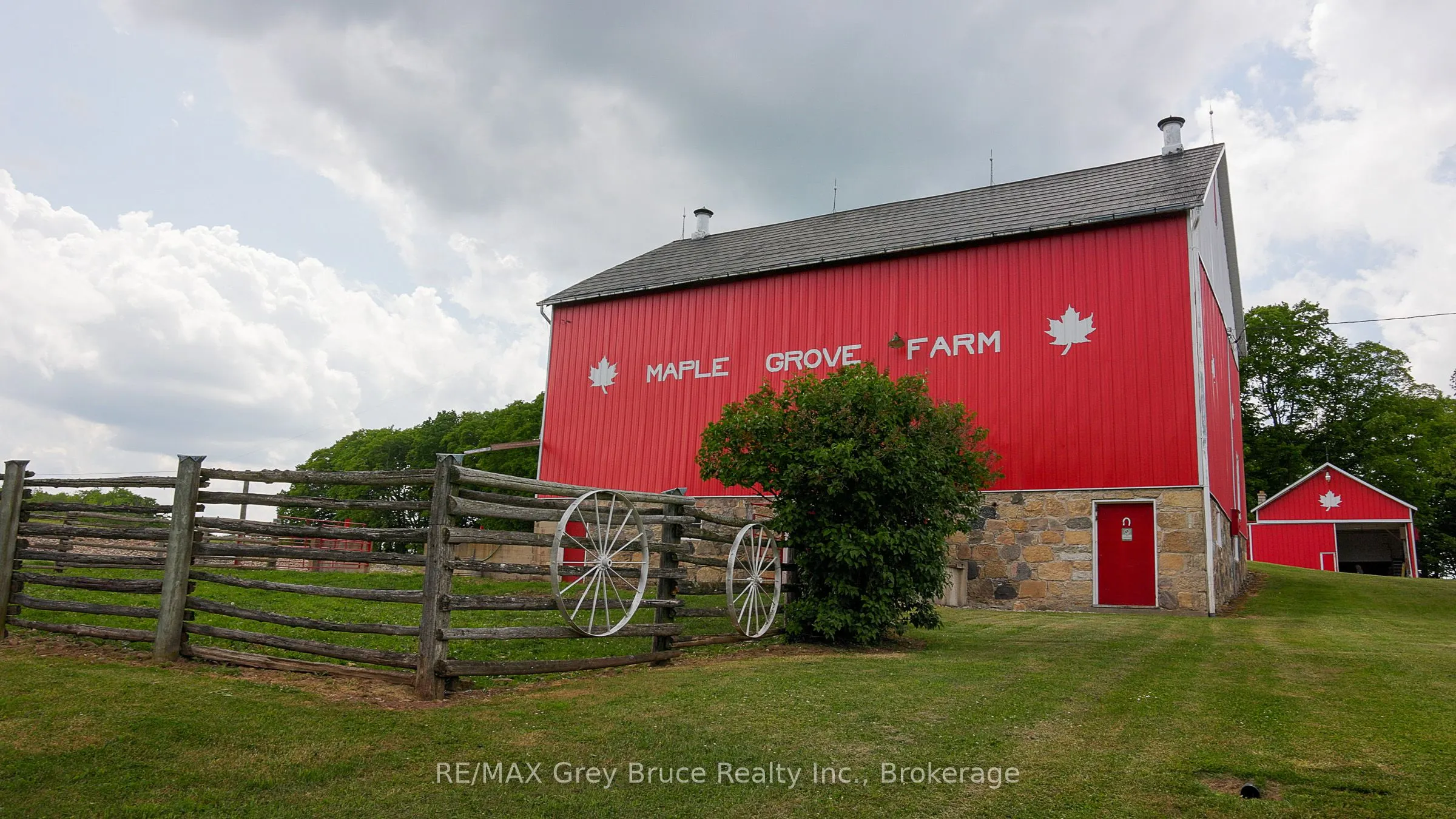 319144 Grey Road 1