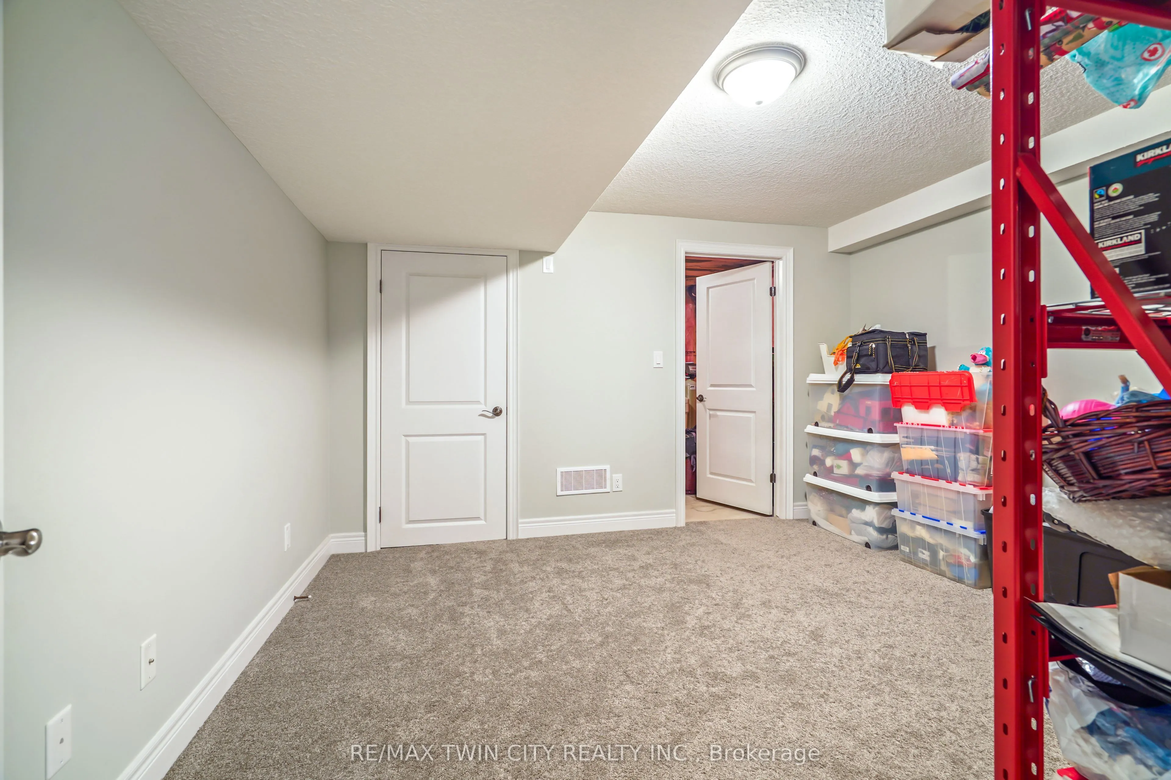 194 Donly Drive S, #13