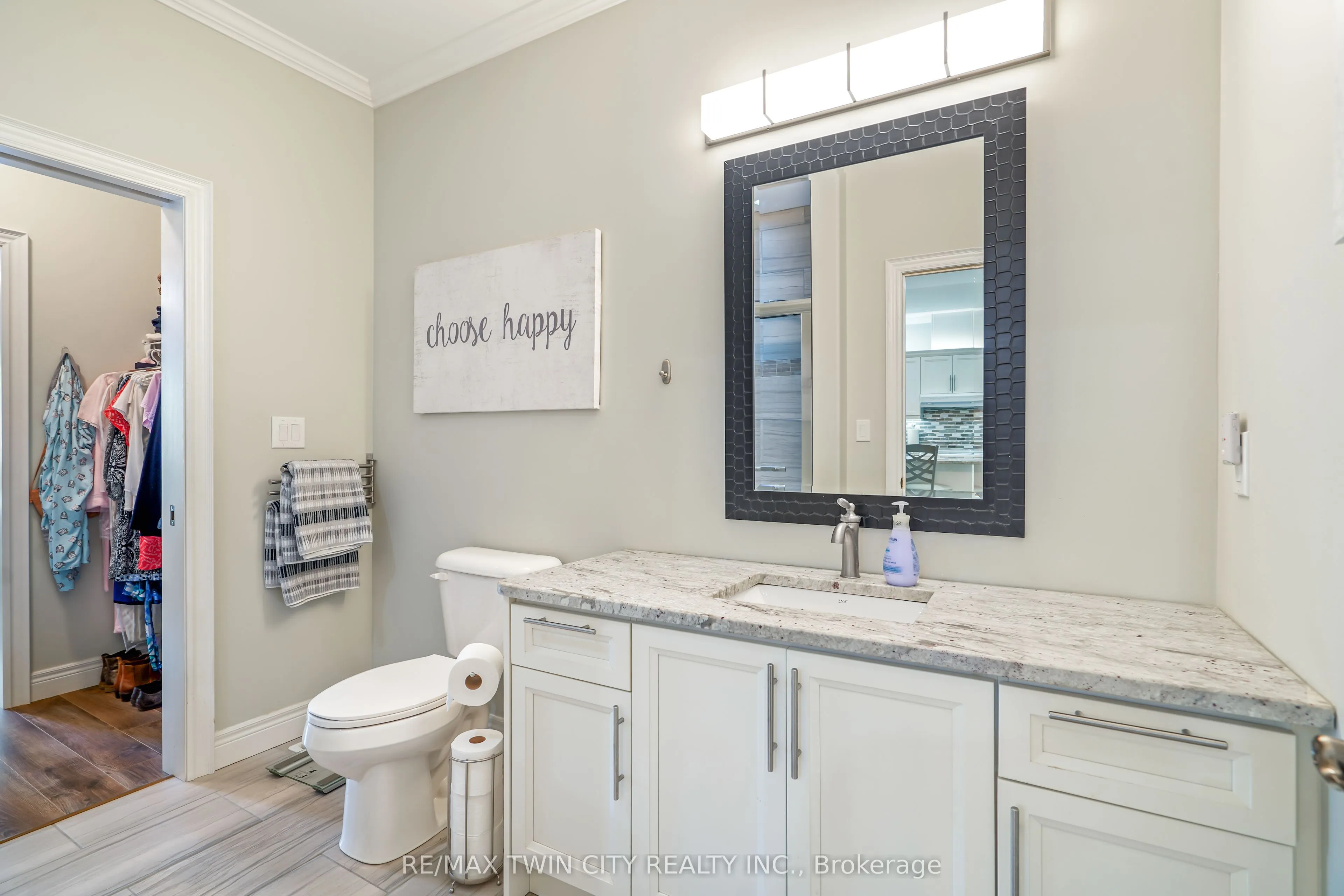 194 Donly Drive S, #13