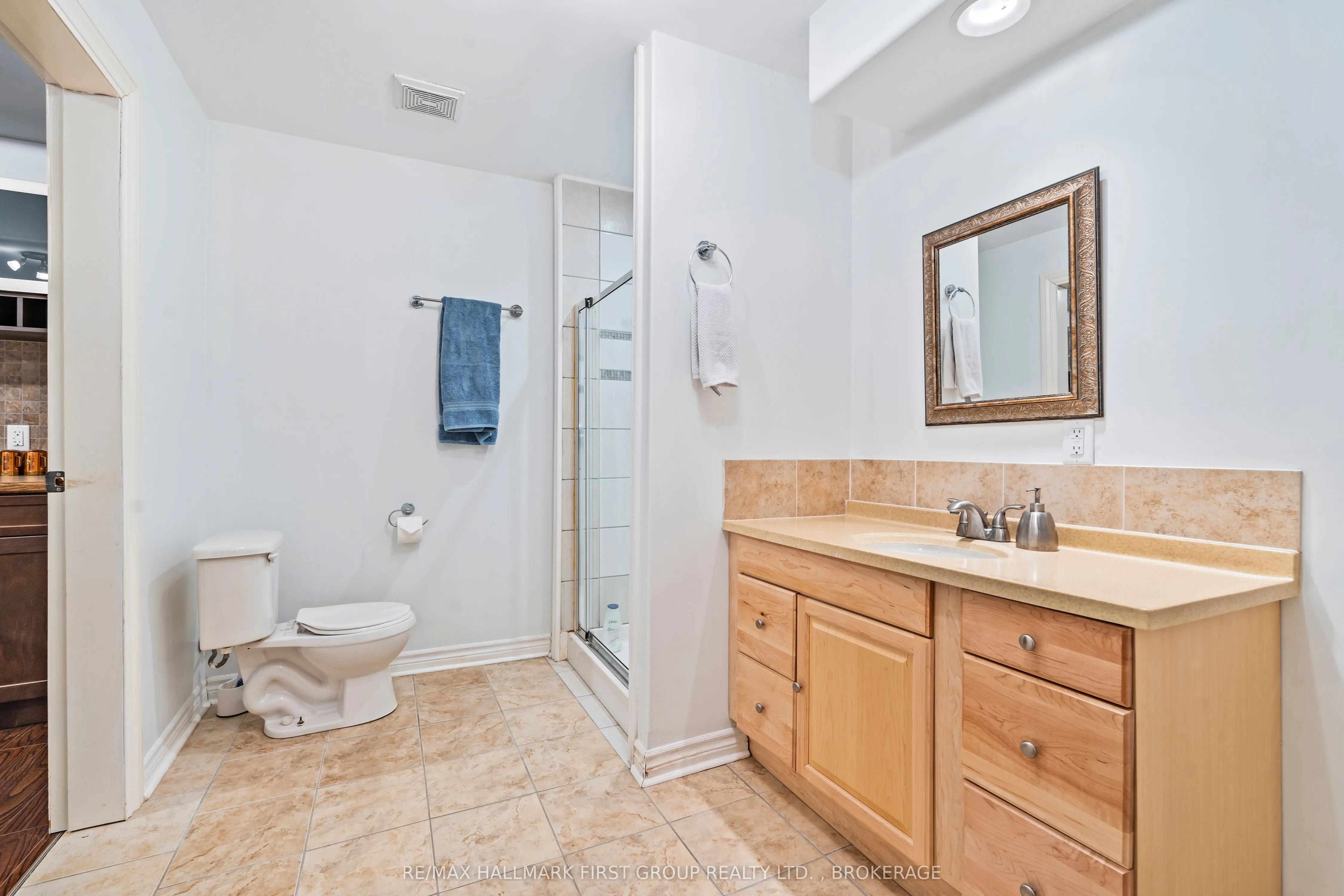 1461 ENGLISH Way