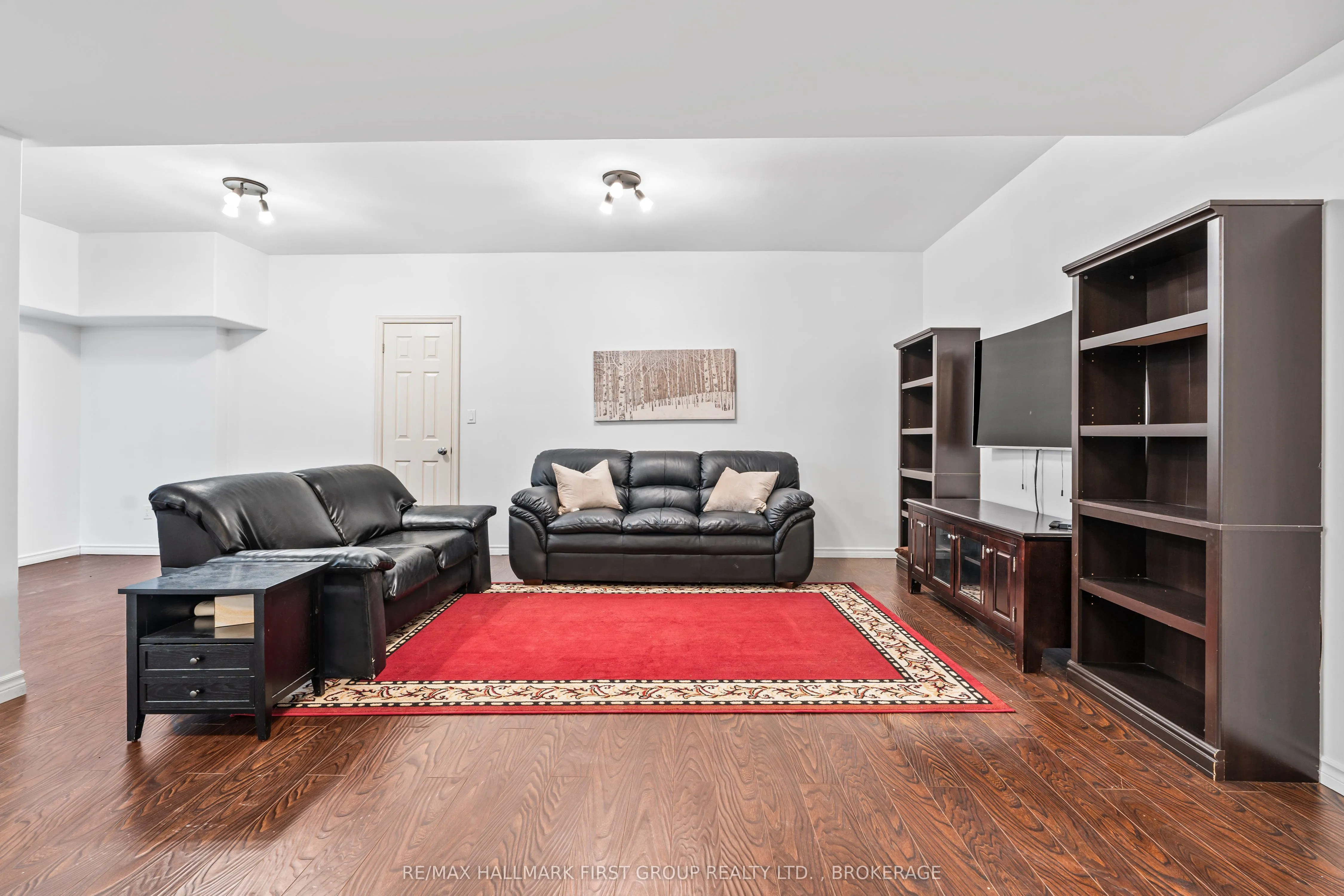 1461 ENGLISH Way