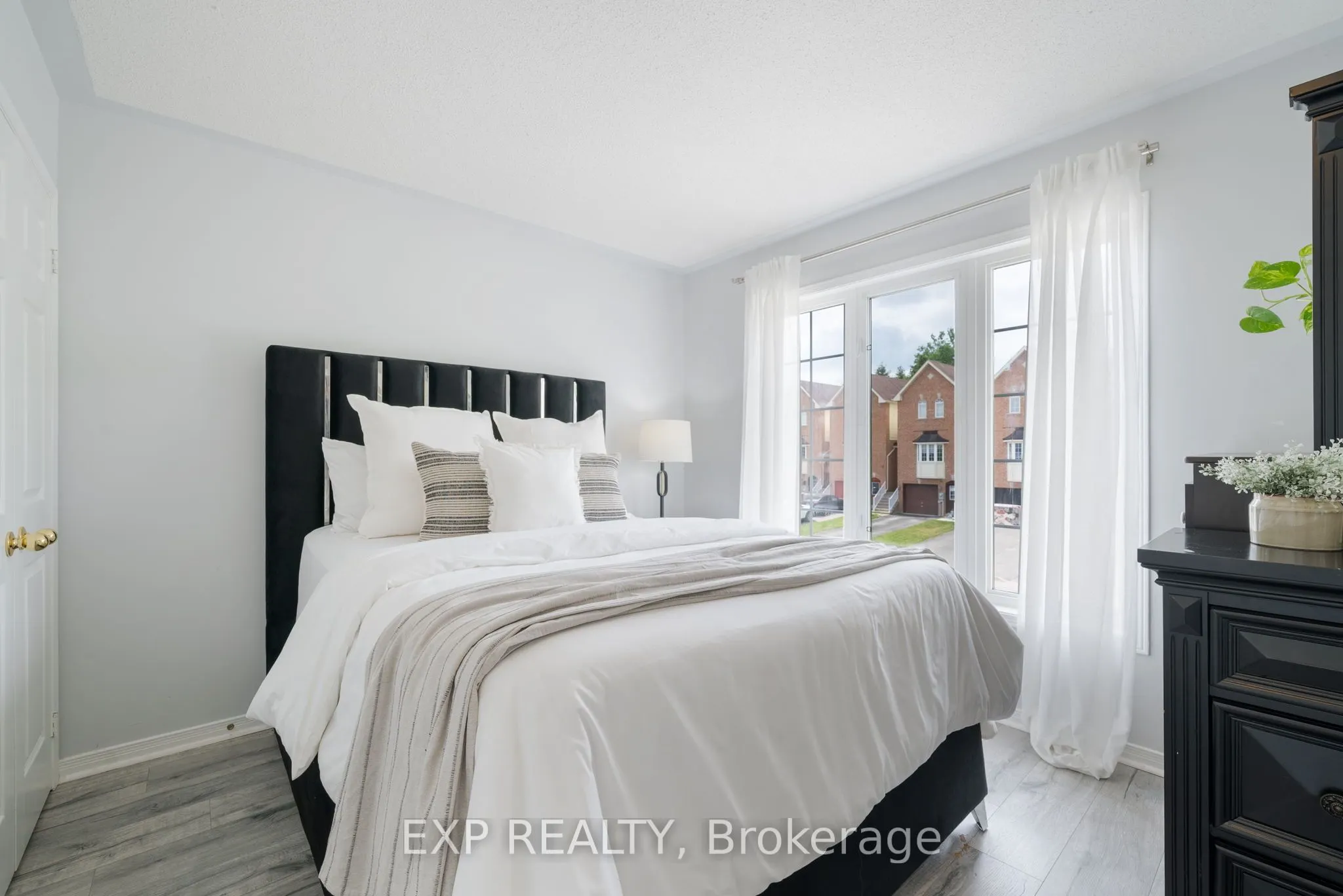 100 Brookside Street