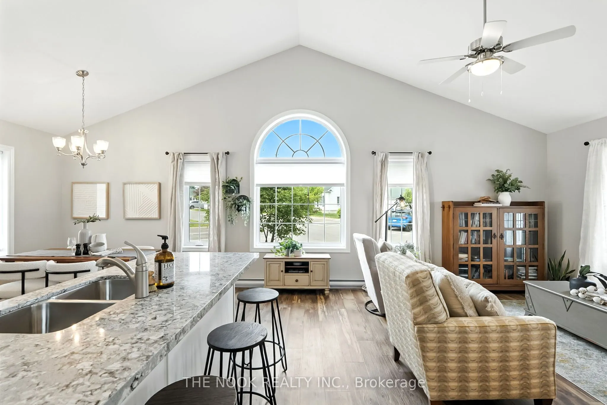 300 Croft Street, #2101