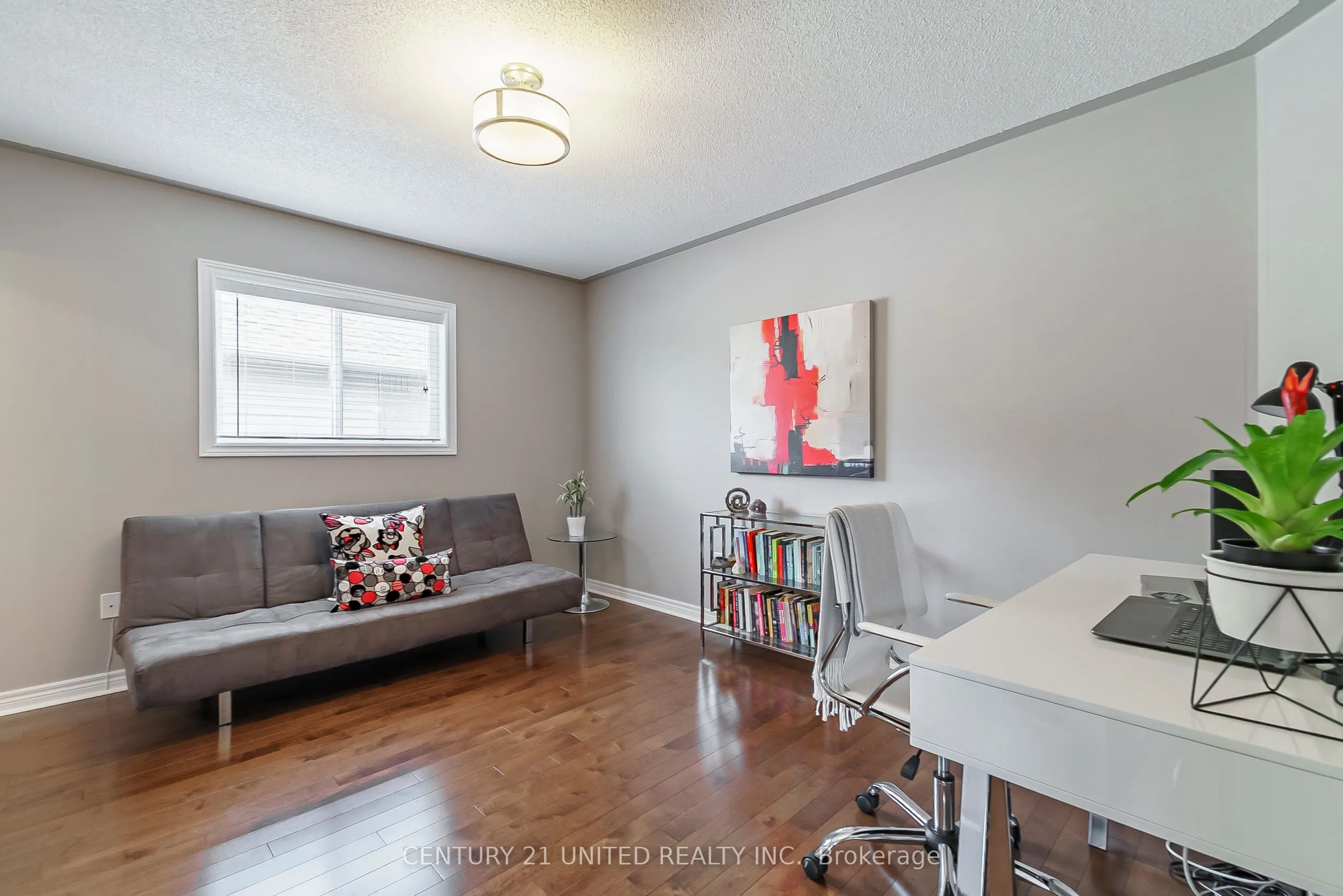 1453 Mcauliffe Lane