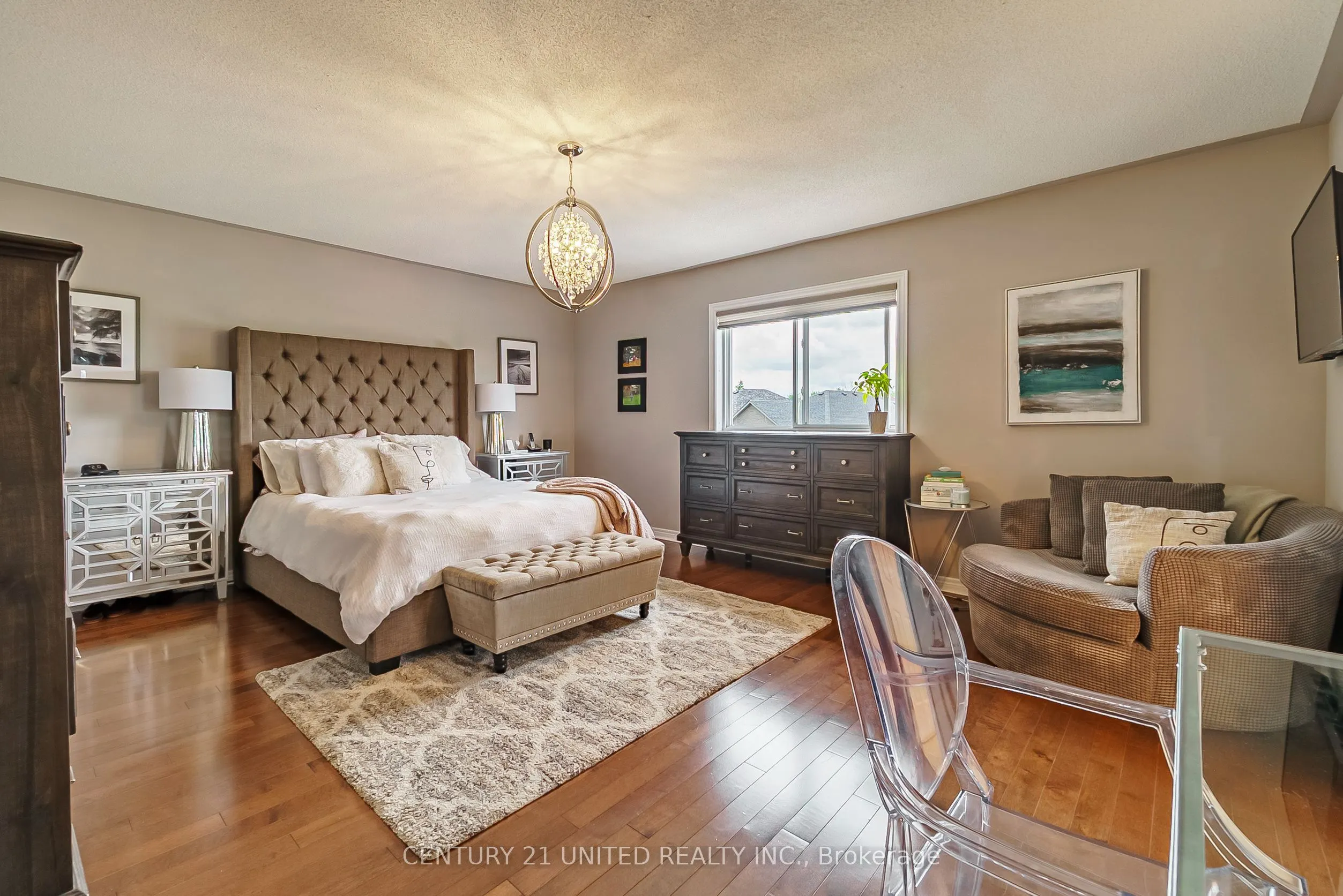 1453 Mcauliffe Lane