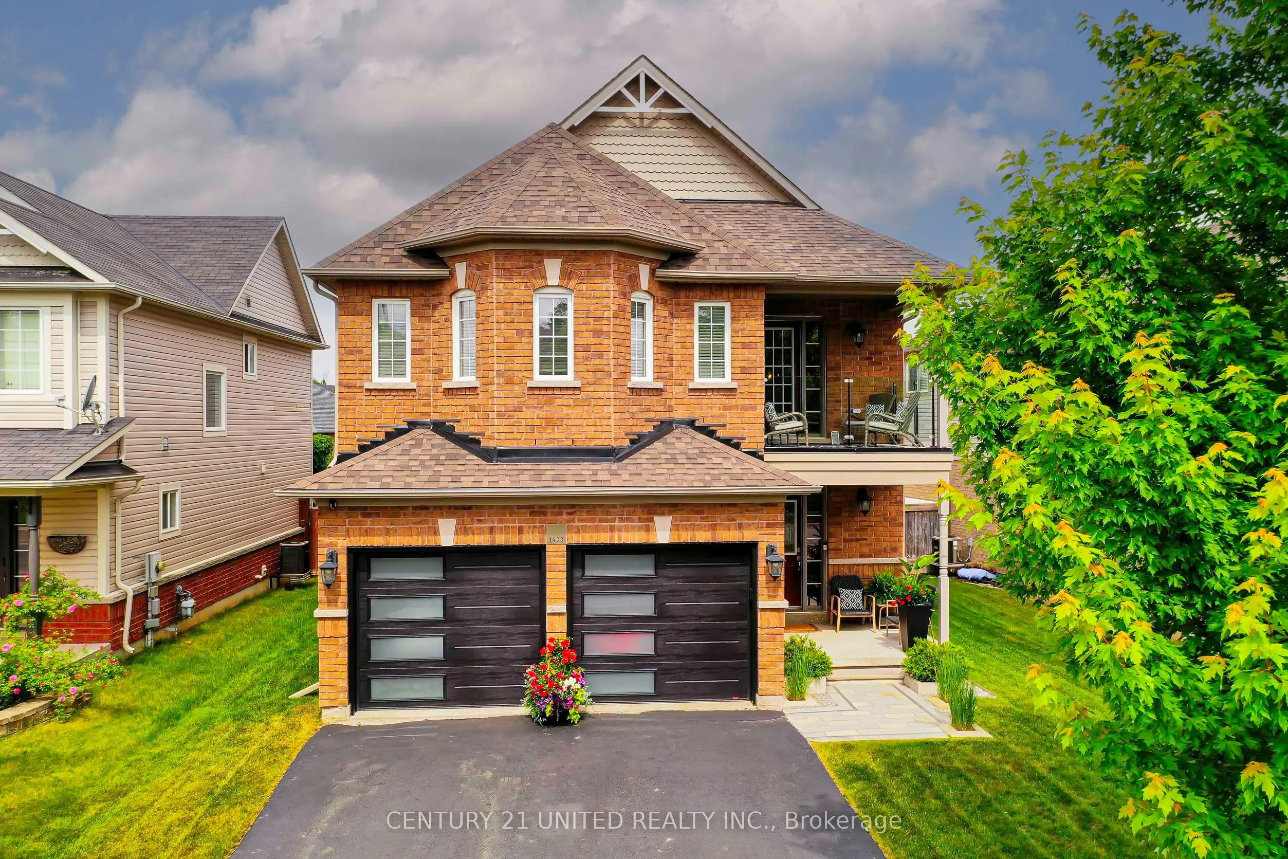 1453 Mcauliffe Lane