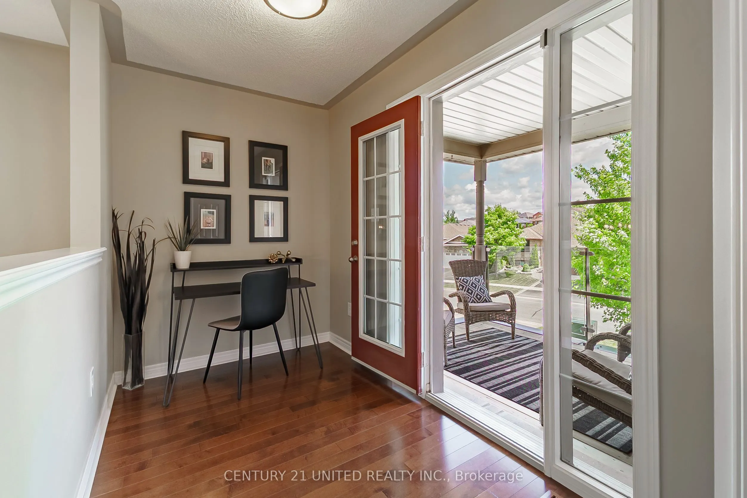 1453 Mcauliffe Lane