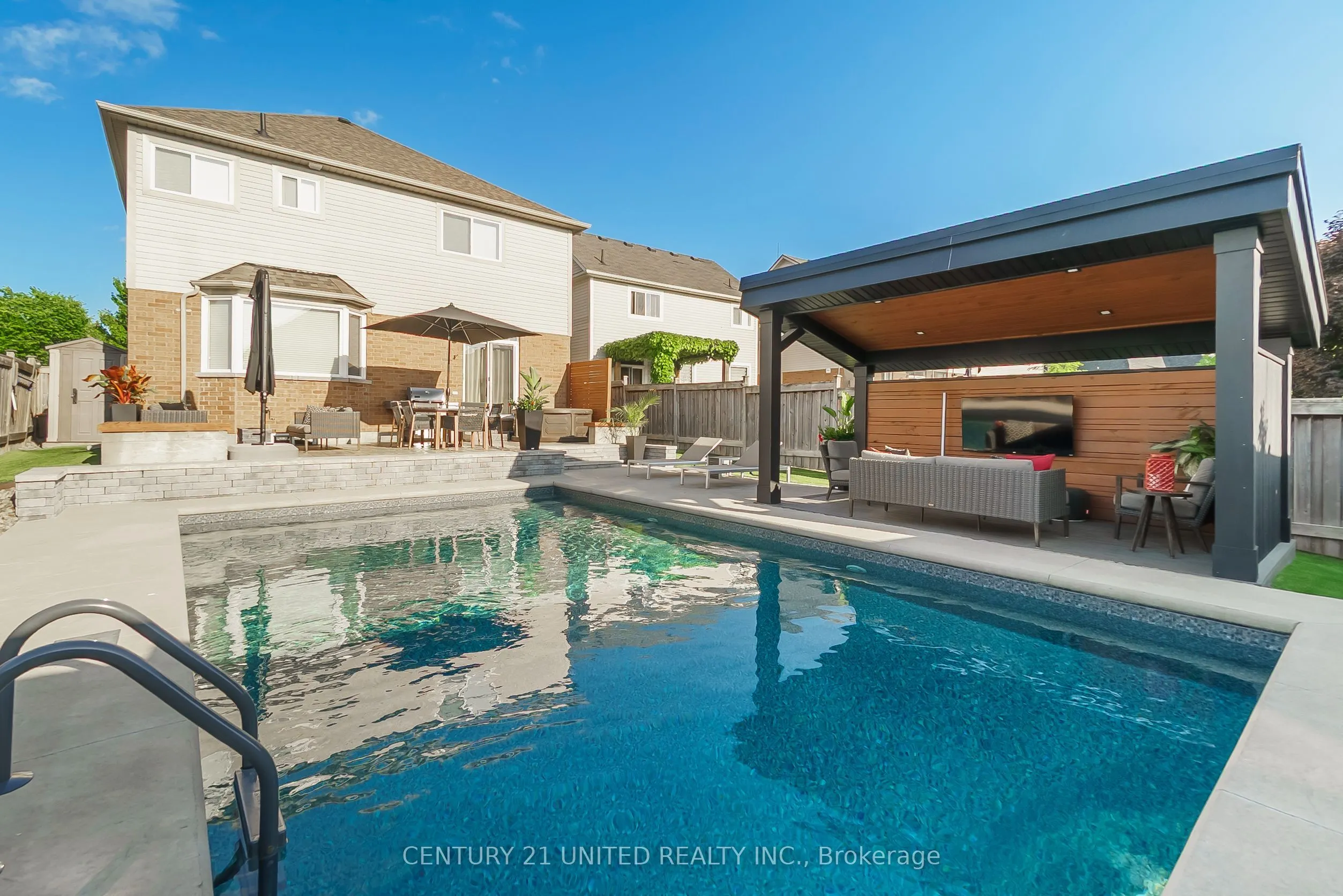 1453 Mcauliffe Lane