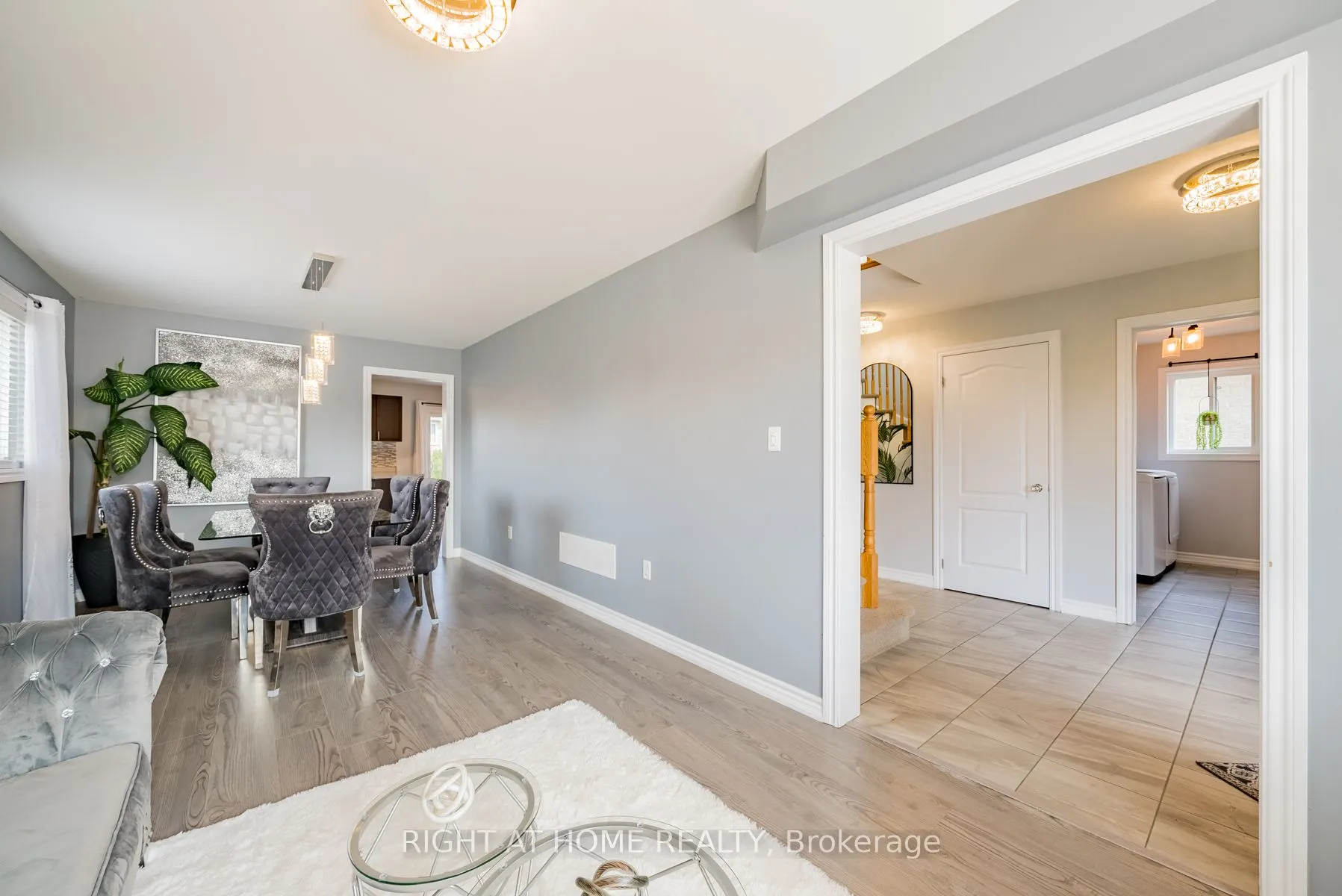 38 Claxton Crescent