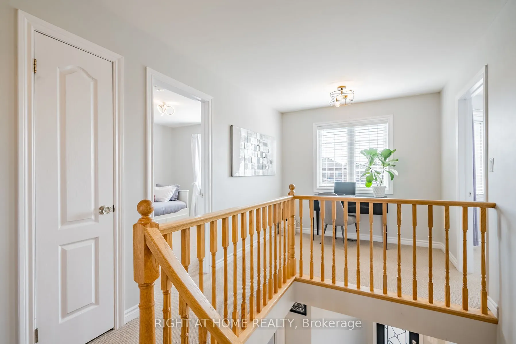 38 Claxton Crescent