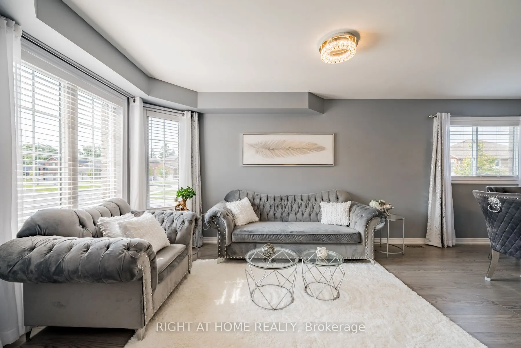 38 Claxton Crescent