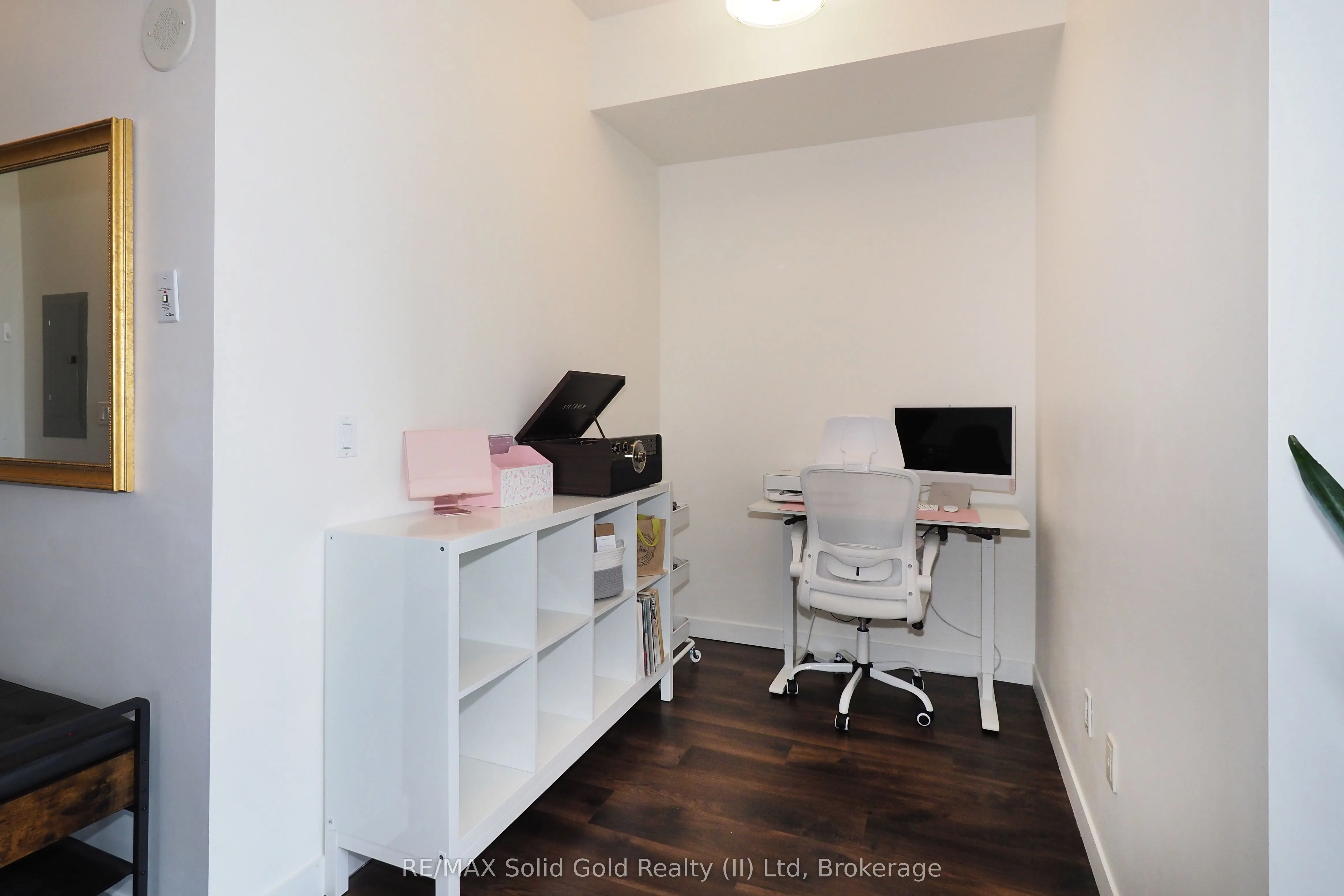 191 King Street S, #308