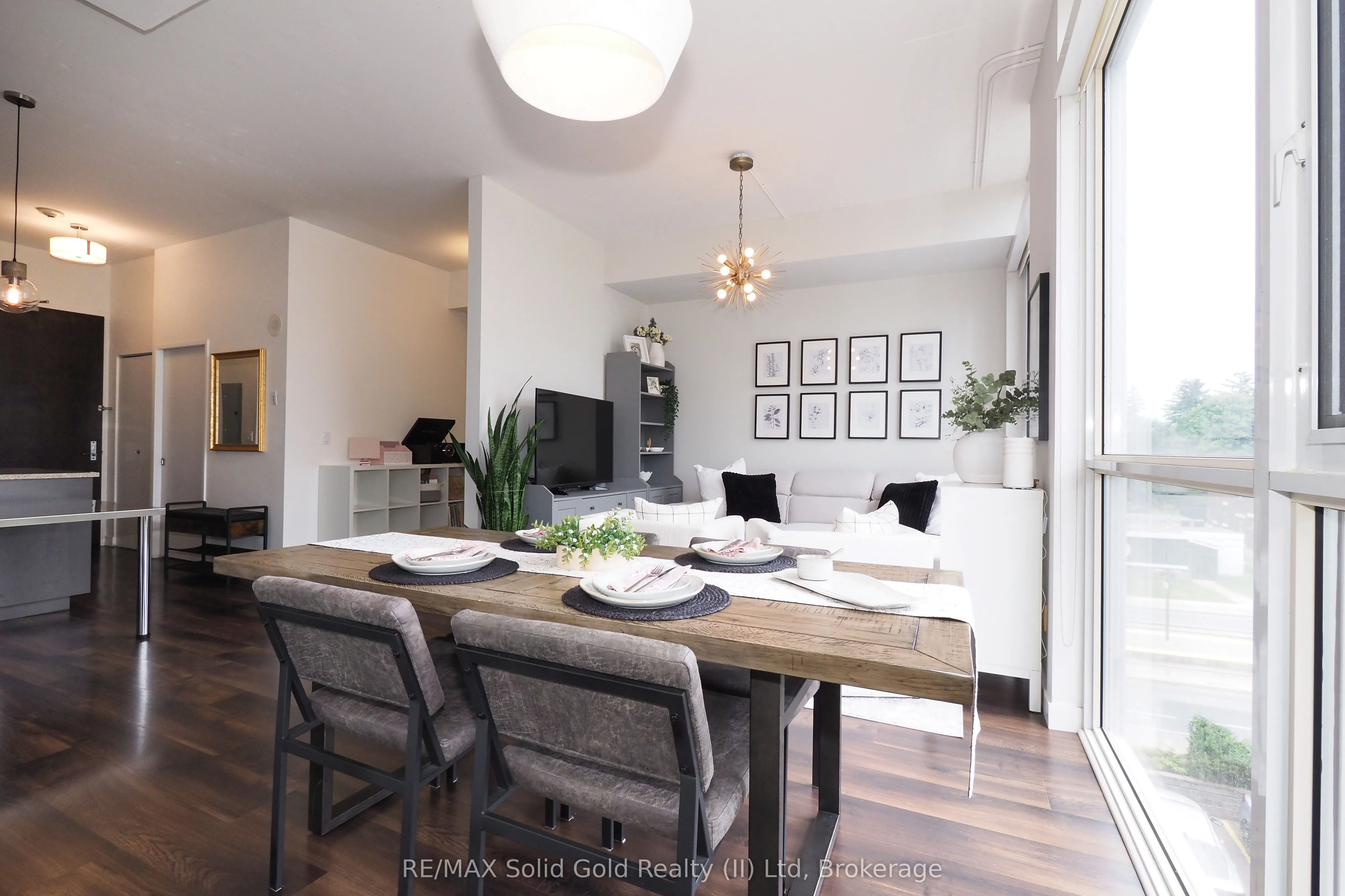 191 King Street S, #308