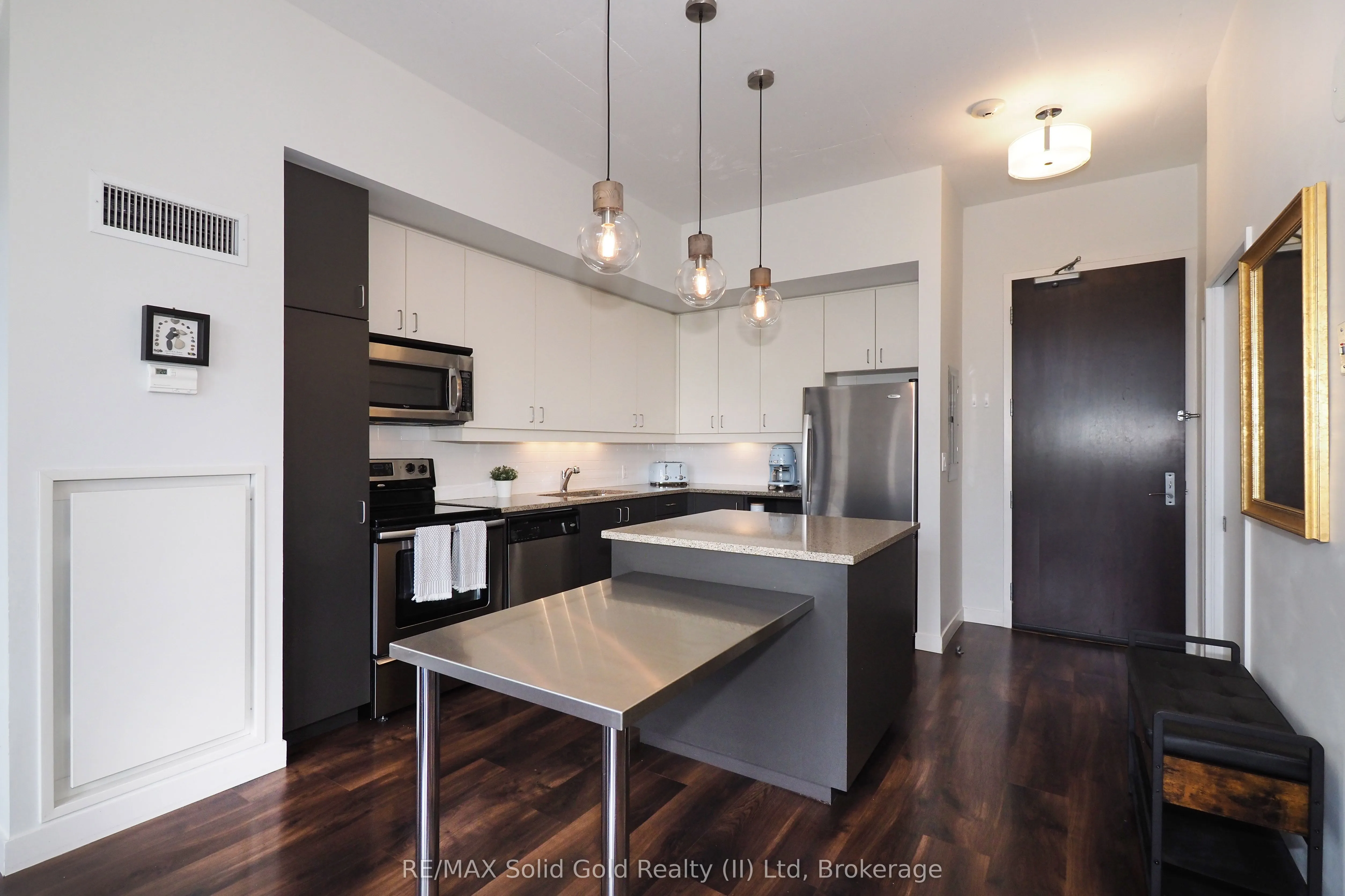 191 King Street S, #308
