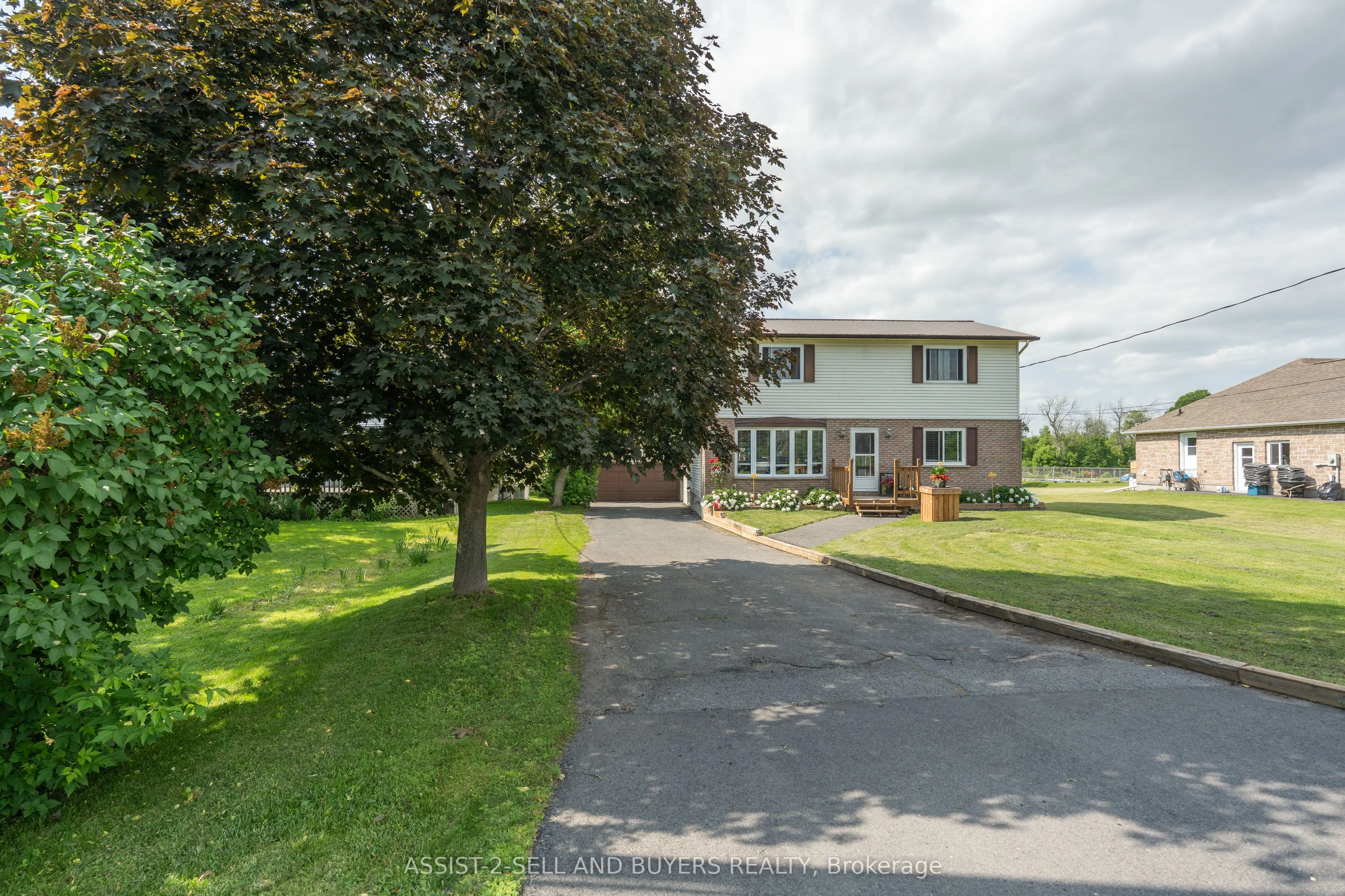 17407 County Rd 18 Road
