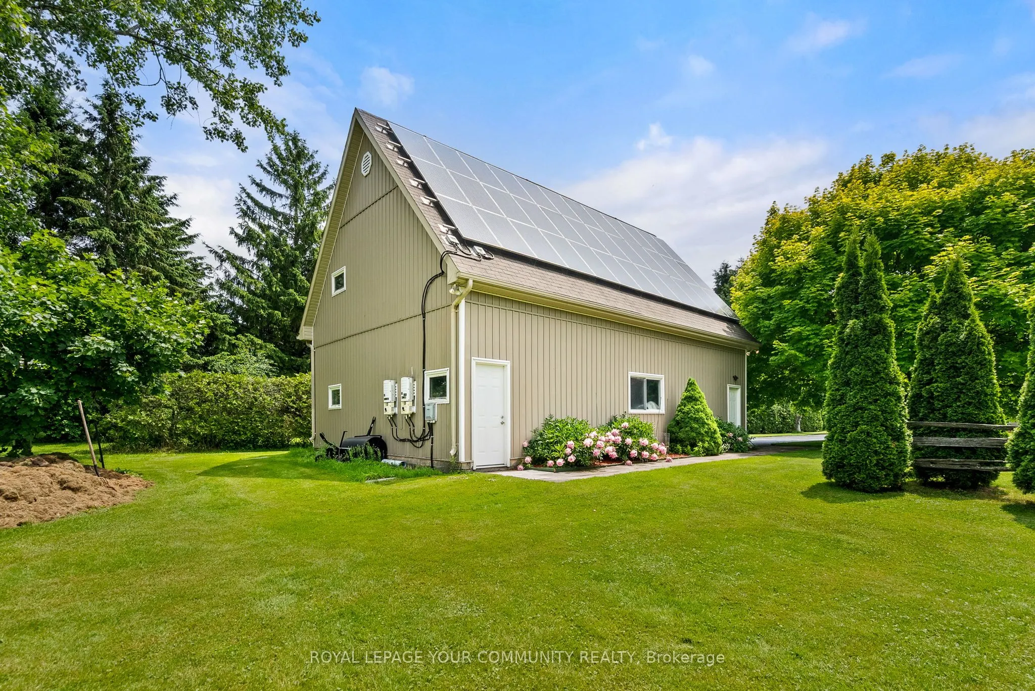 8454 Danforth Road W