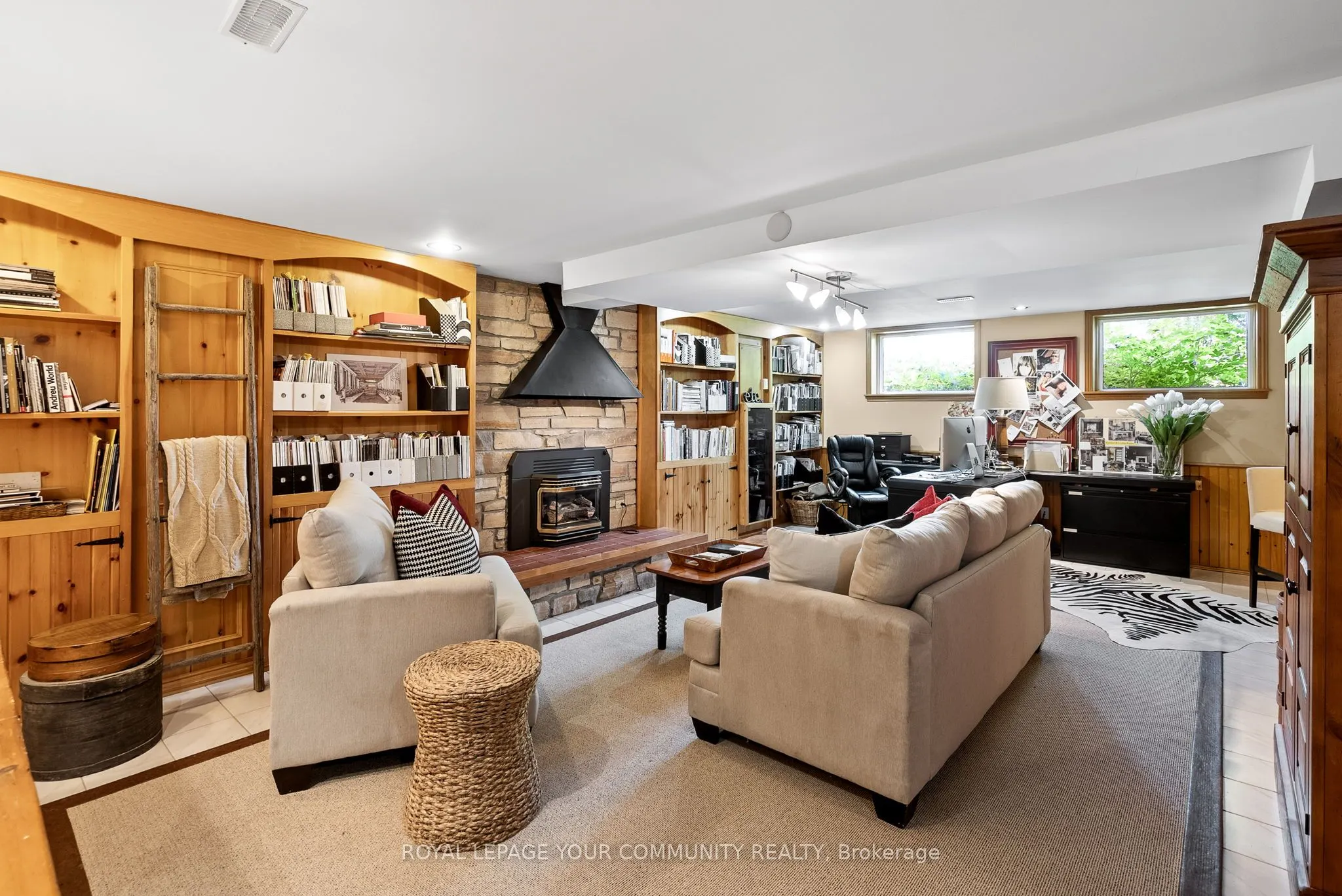 8454 Danforth Road W