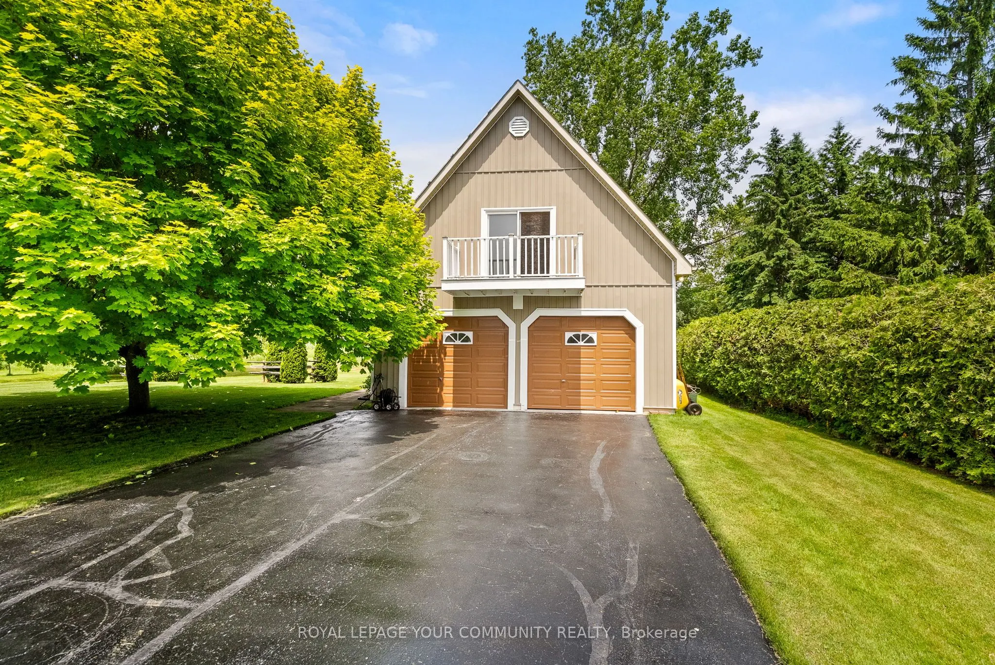 8454 Danforth Road W