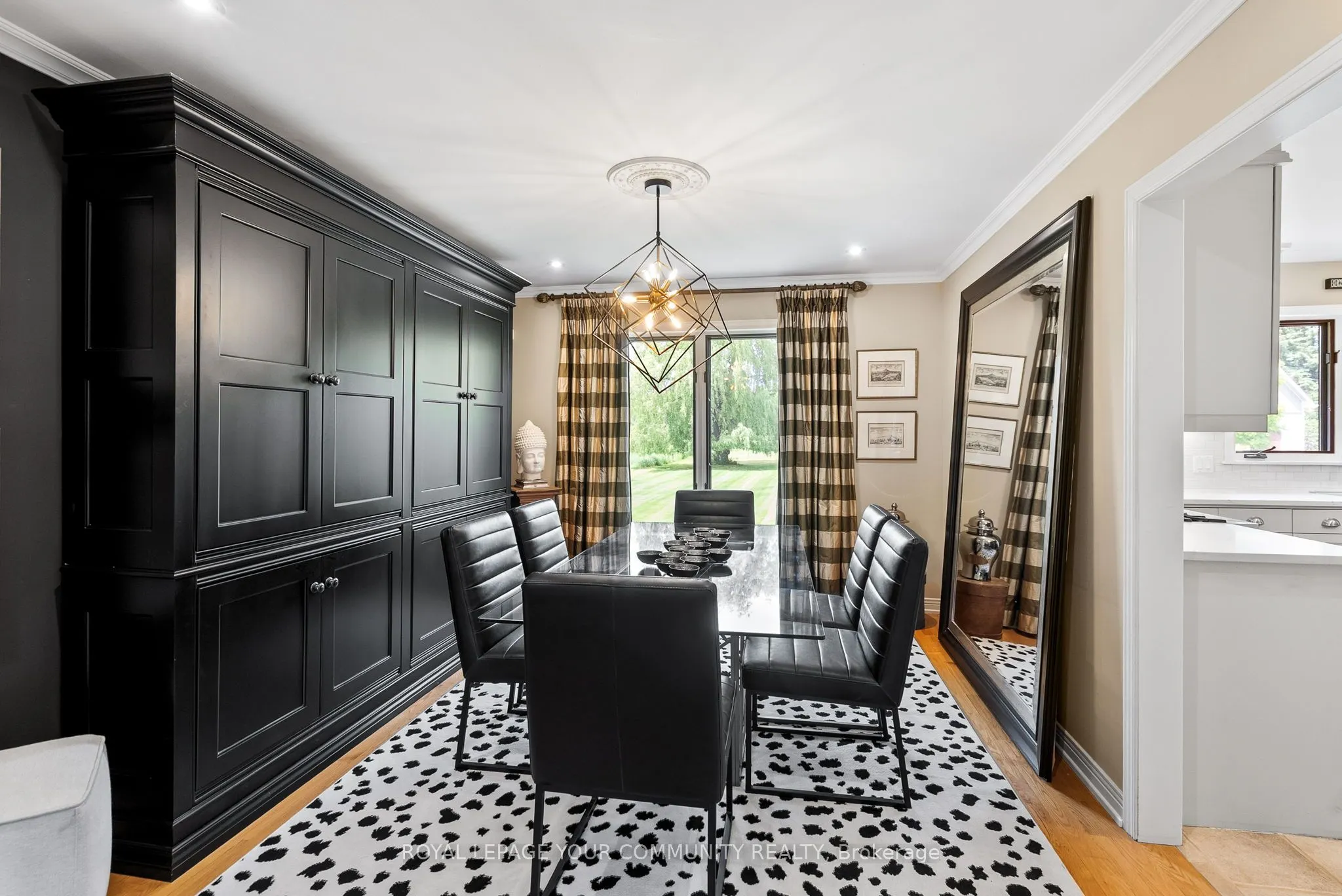 8454 Danforth Road W
