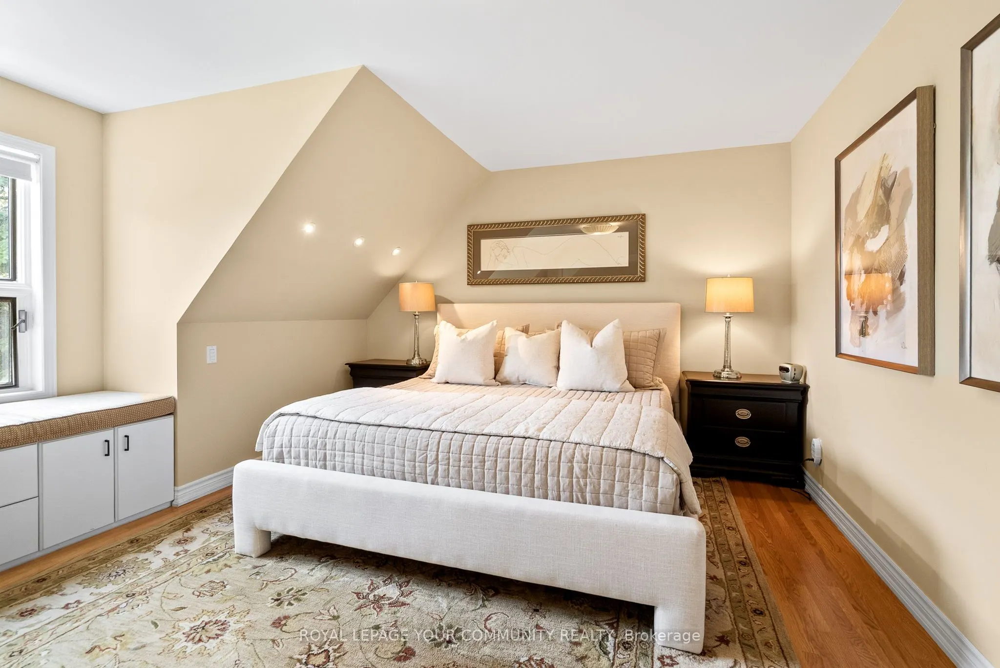 8454 Danforth Road W