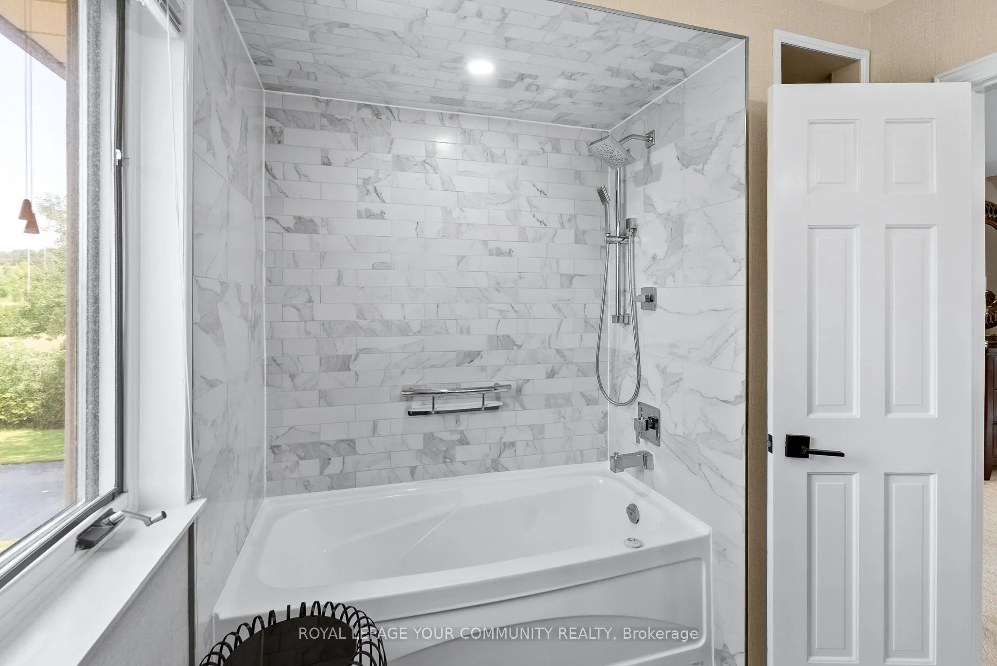 8454 Danforth Road W