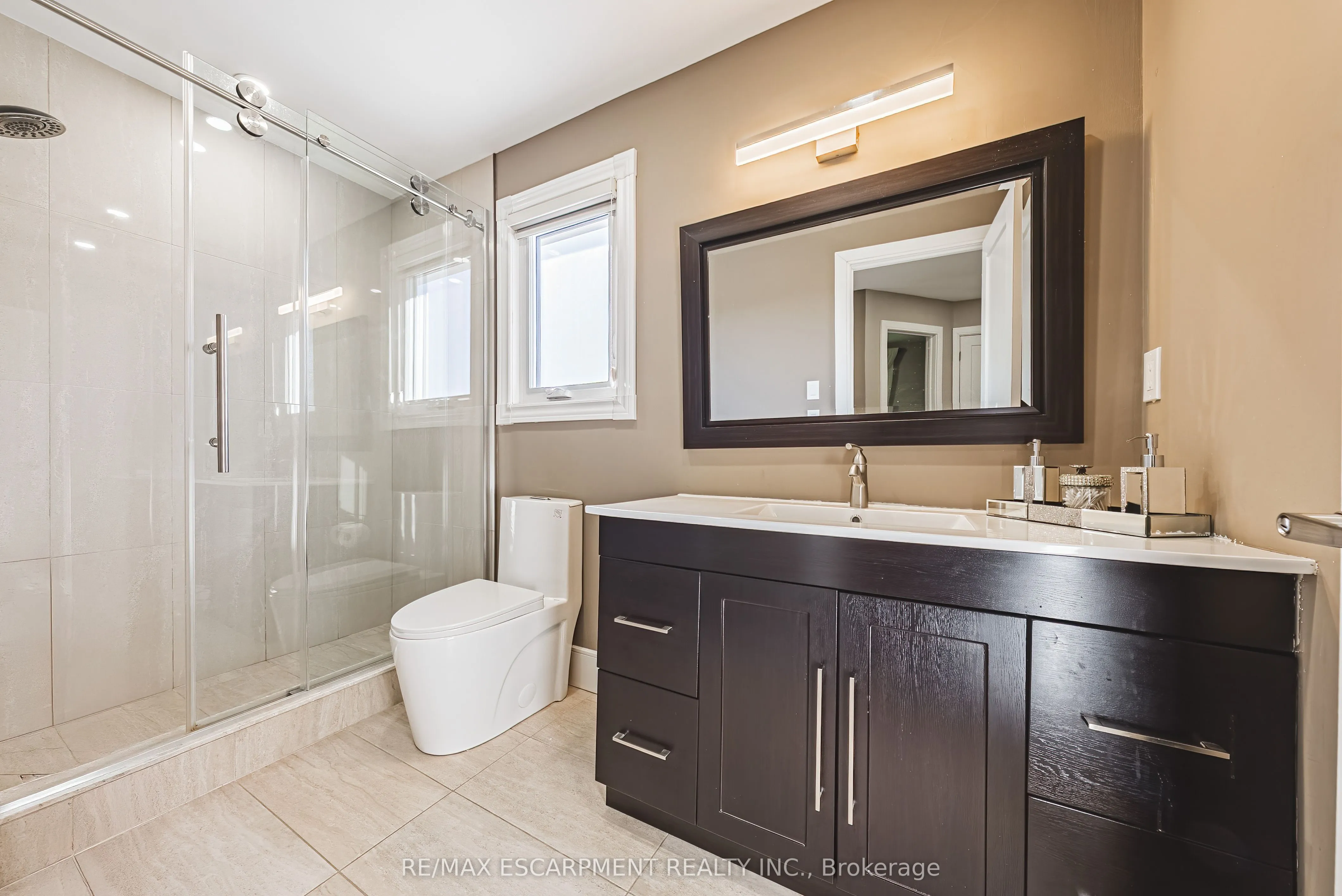 103 Broughton Avenue