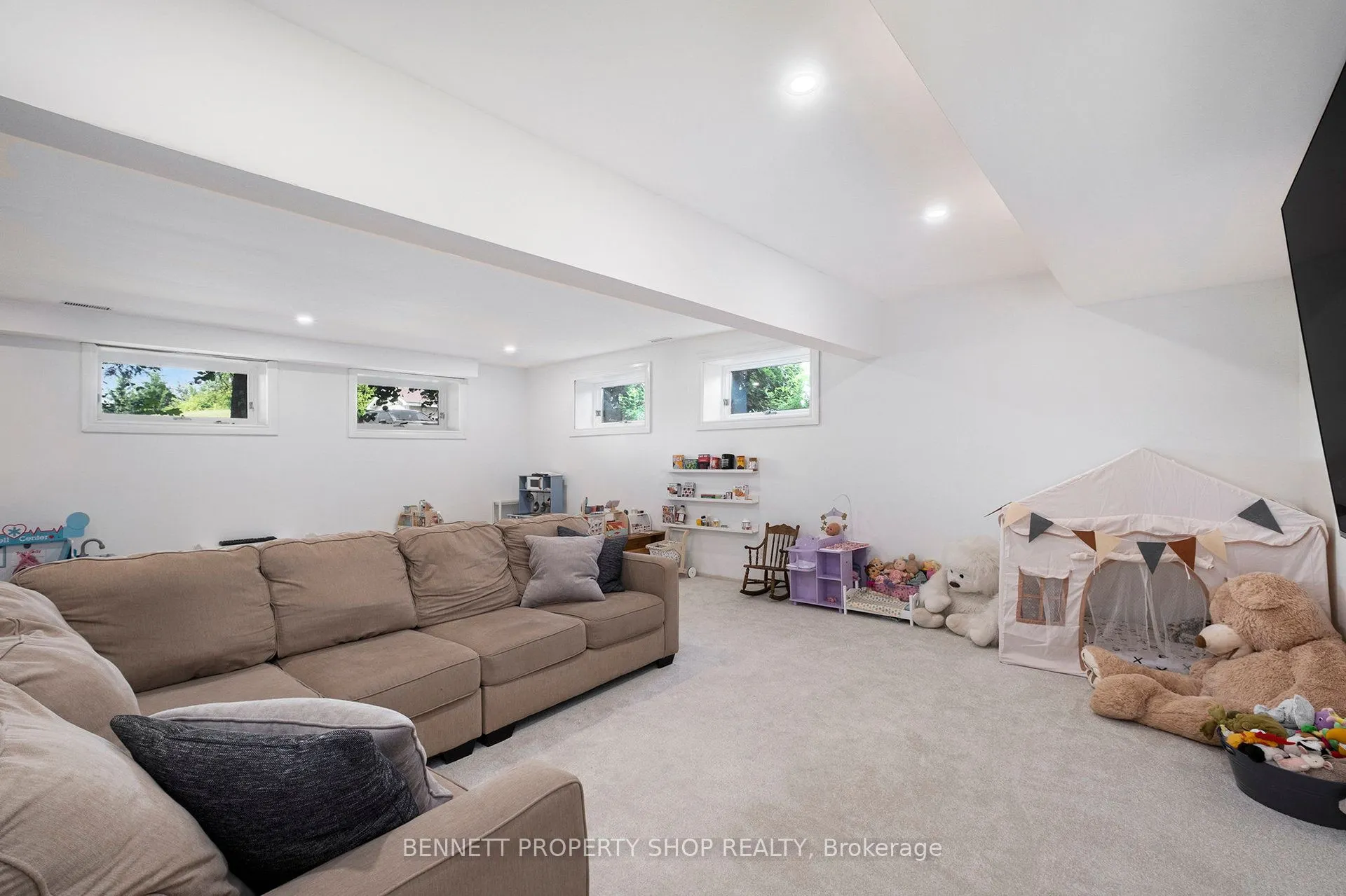 1074 Mill Ridge Road