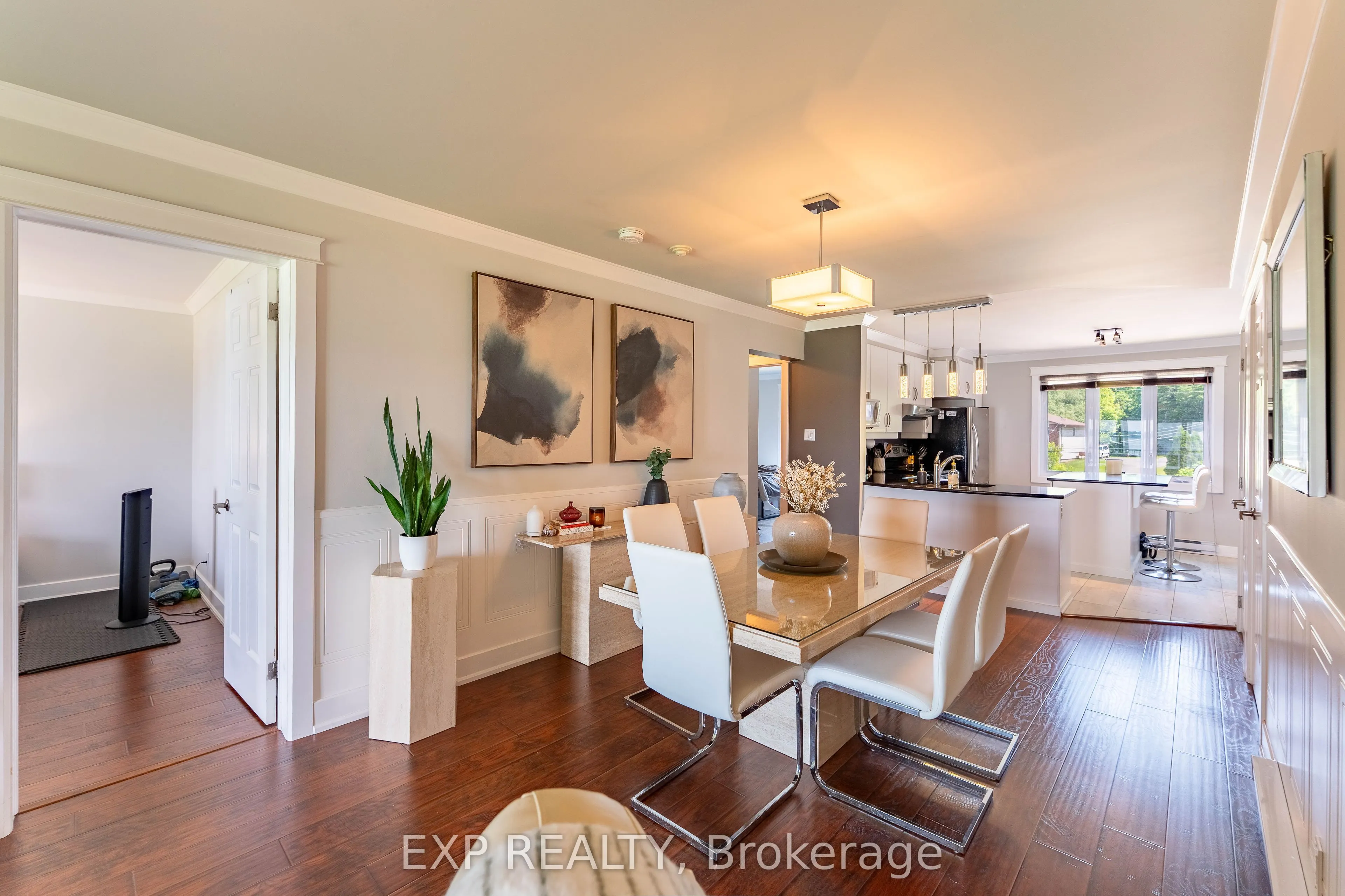 160 EDWARDS Street, #B6