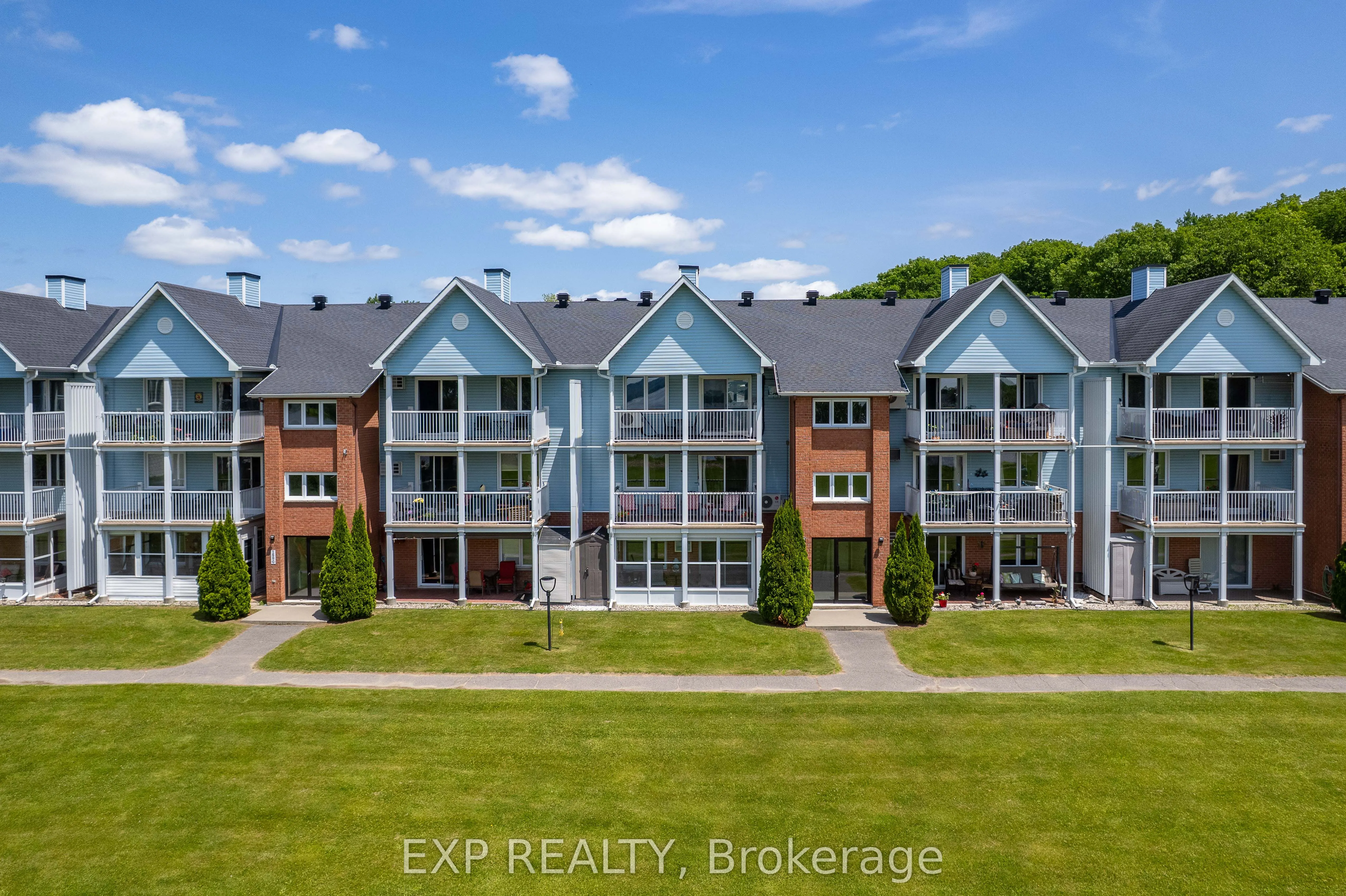 160 EDWARDS Street, #B6
