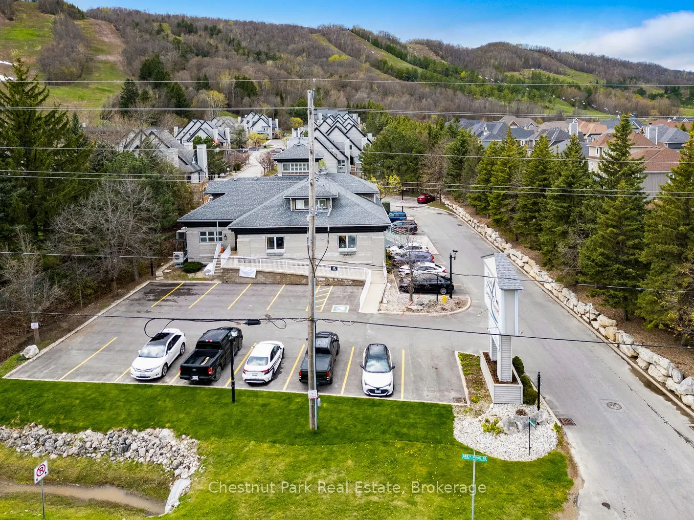 796468 Grey Road 19, #406