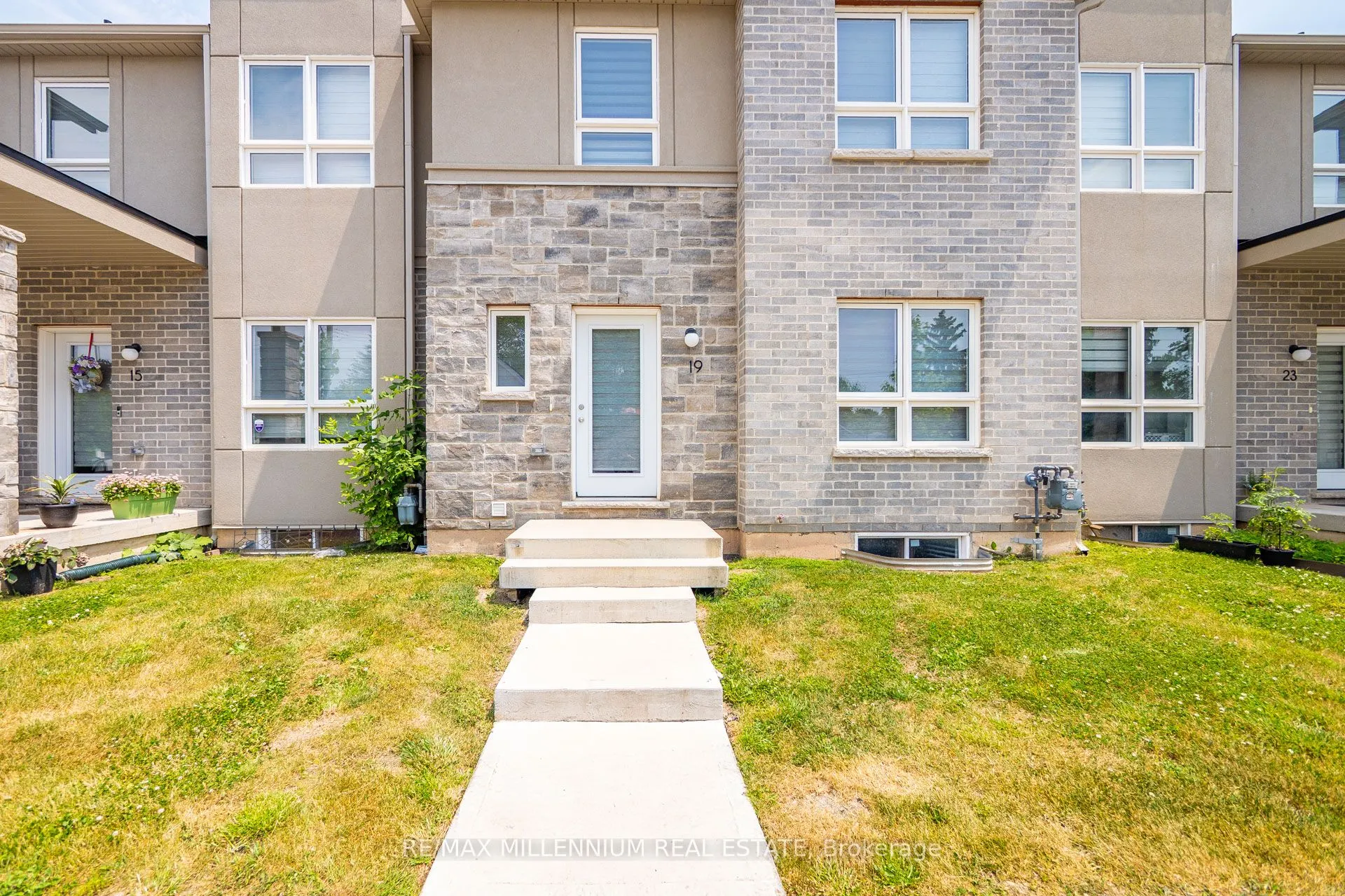 19 Perenack Avenue #13