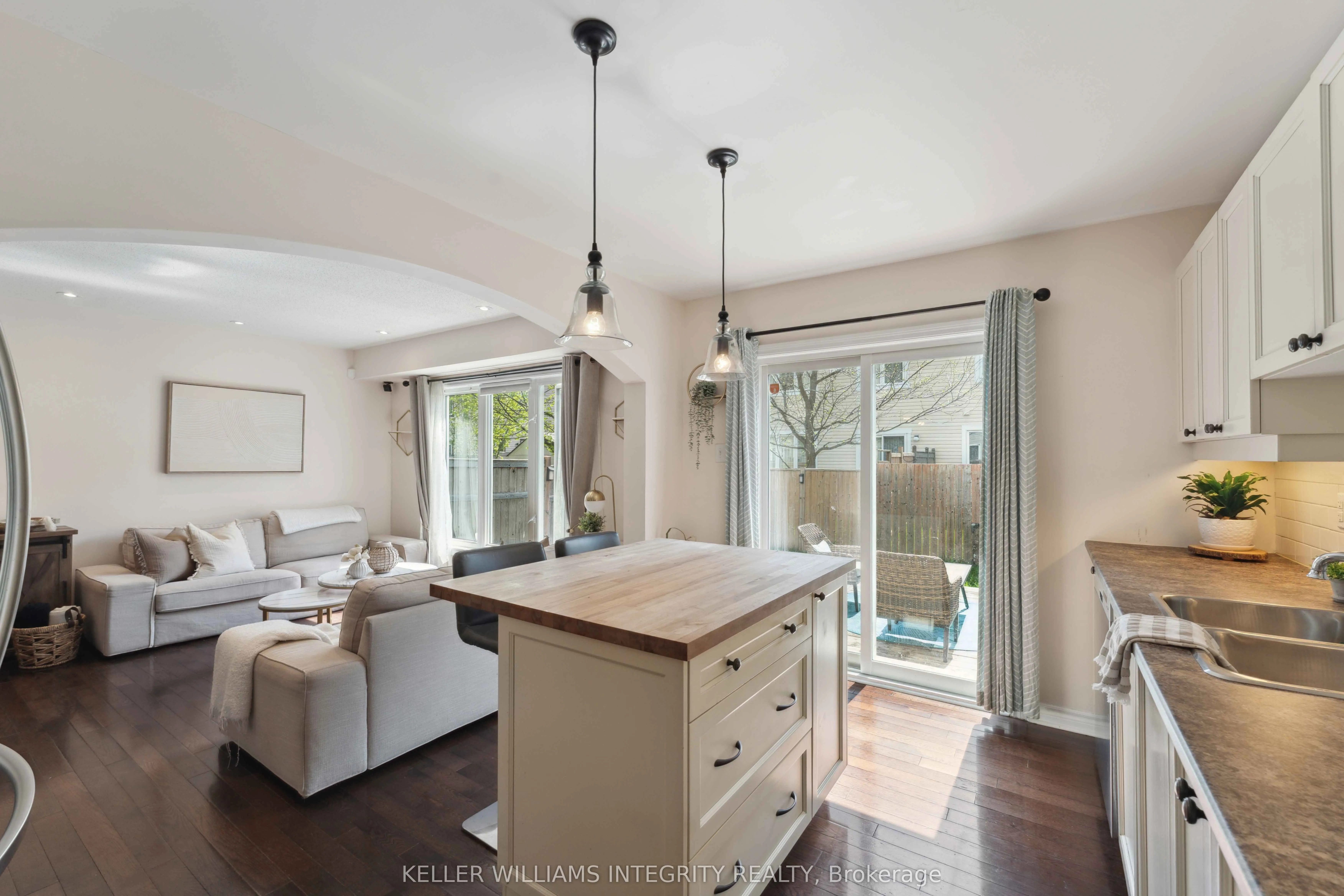 1051 Pampero Crescent